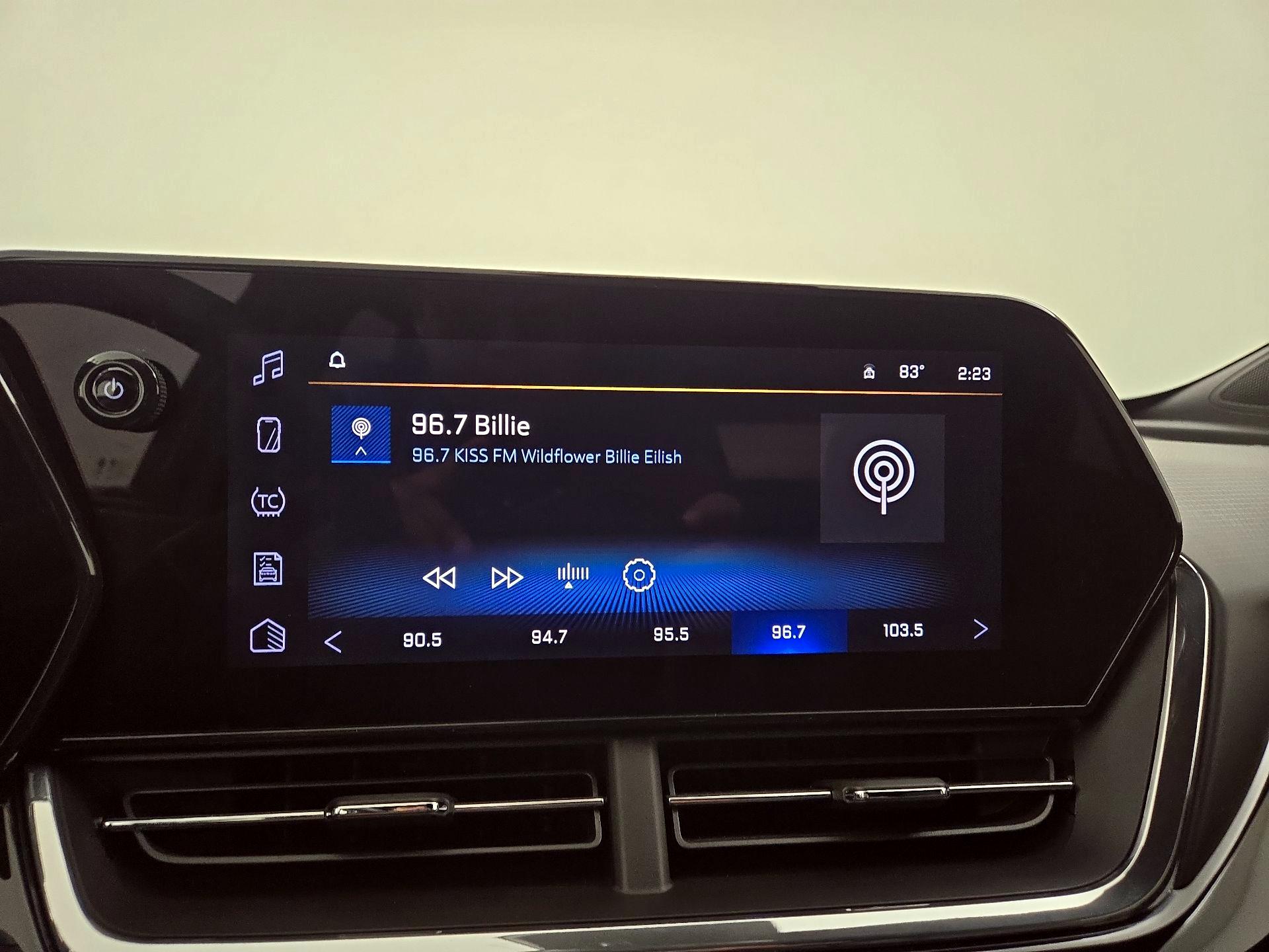 Thumbnail: 2025 Chevrolet Trax - 15