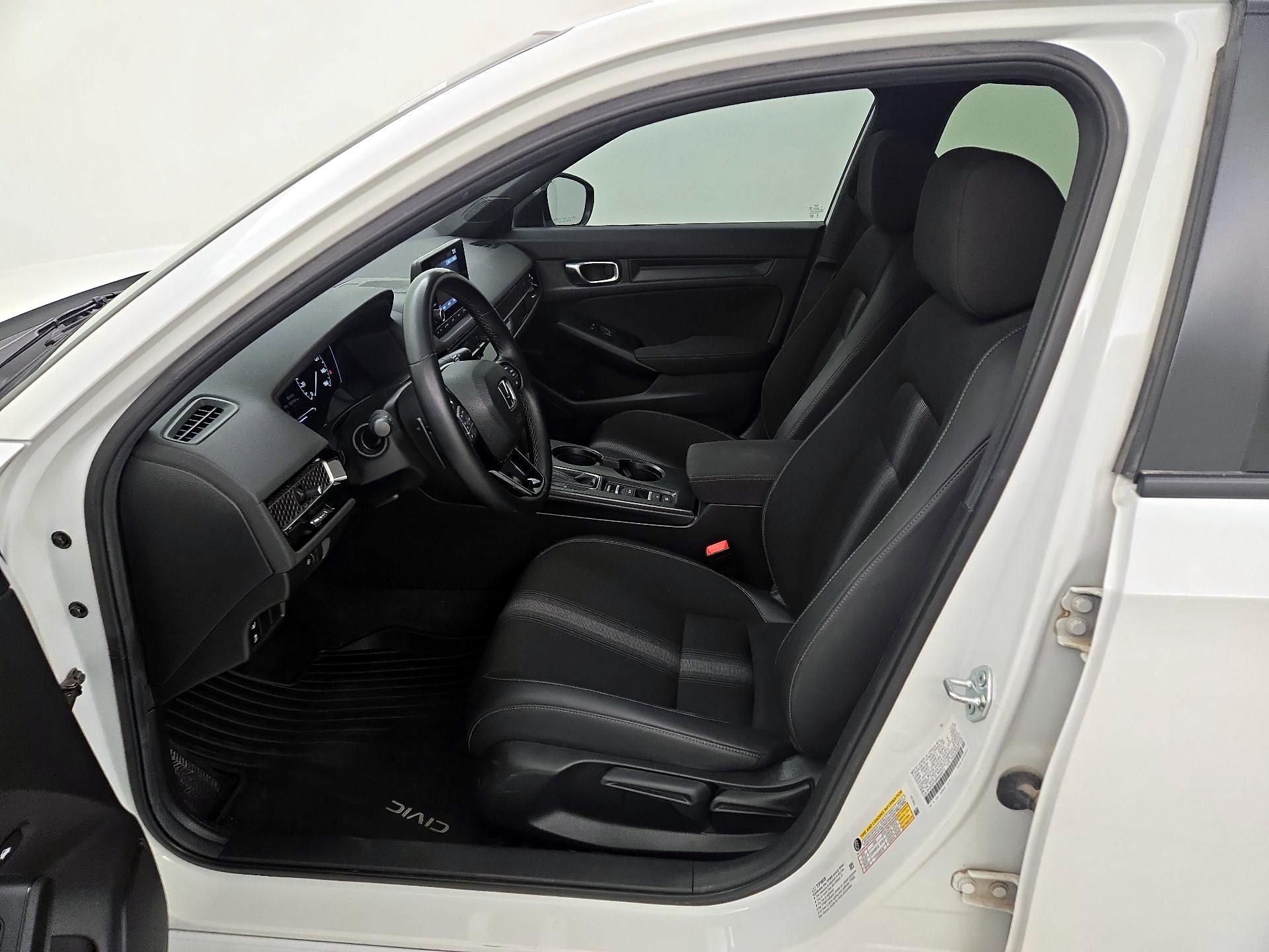 Thumbnail: 2024 Honda Civic - 11