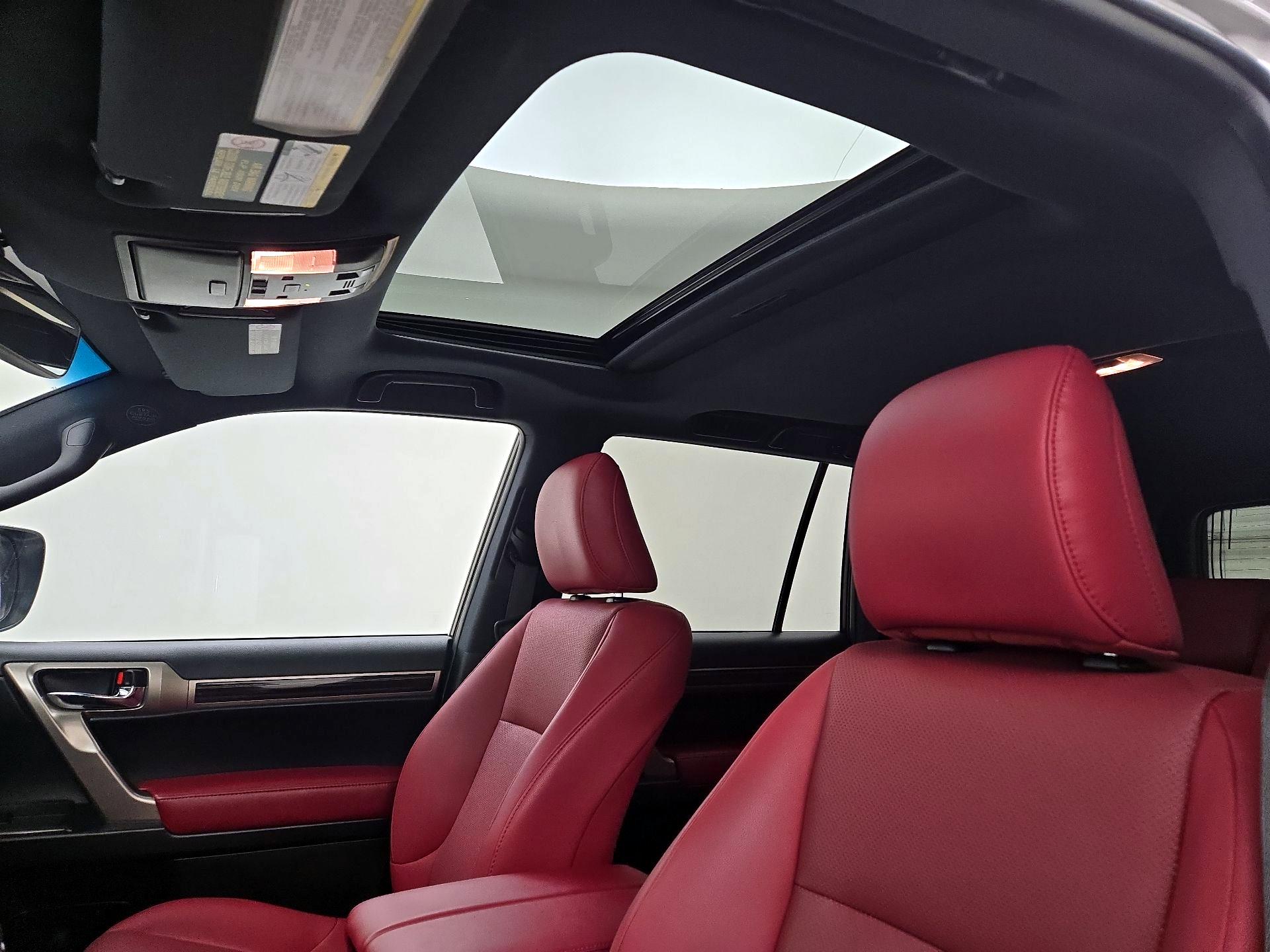 Thumbnail: 2021 Lexus GX - 18