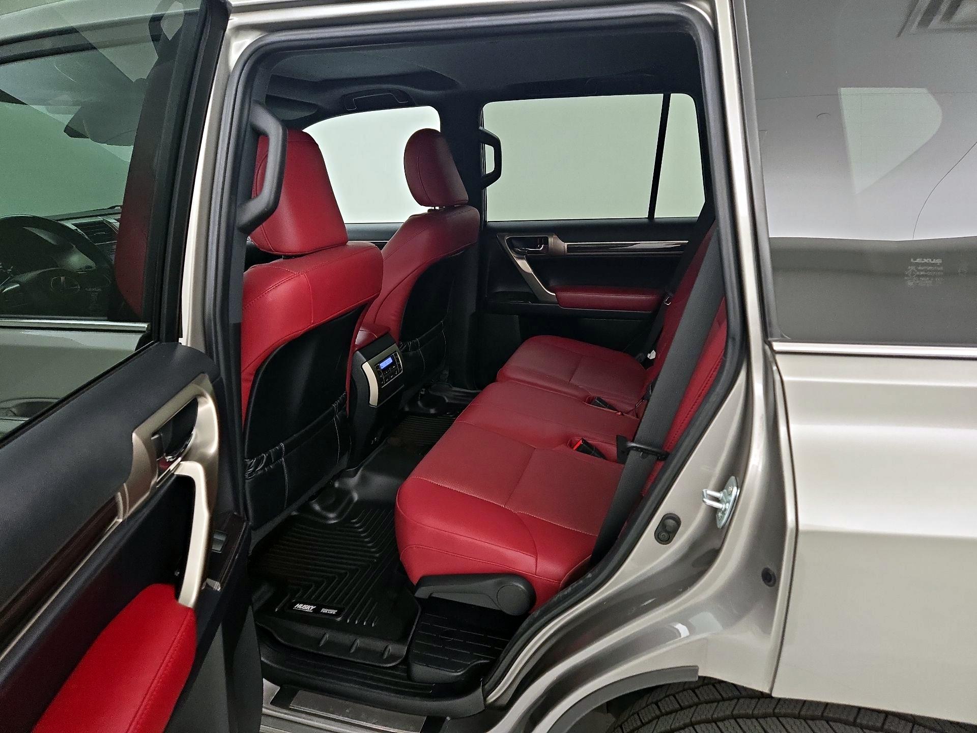 Thumbnail: 2021 Lexus GX - 19