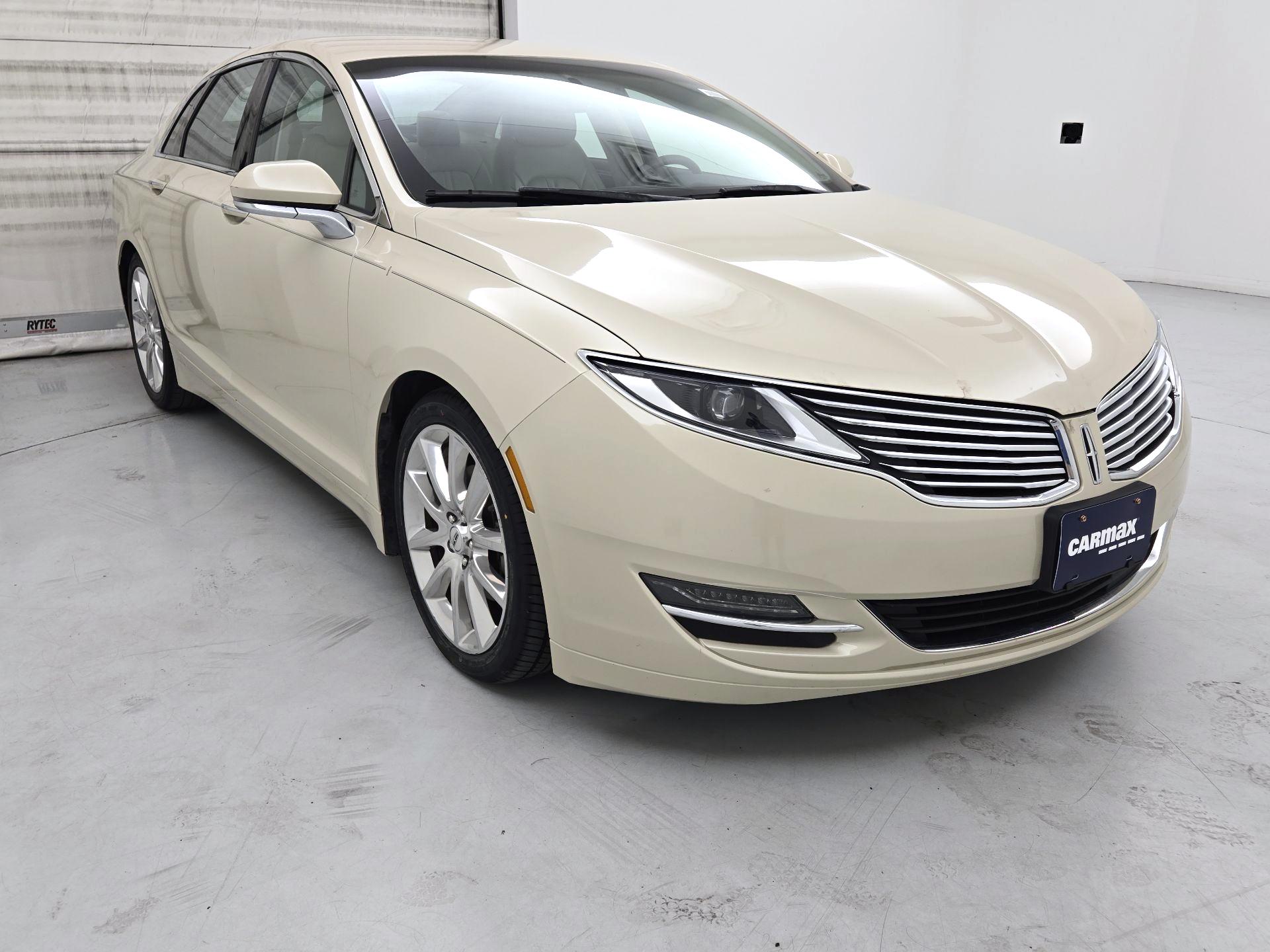 Thumbnail: 2016 Lincoln MKZ - 1