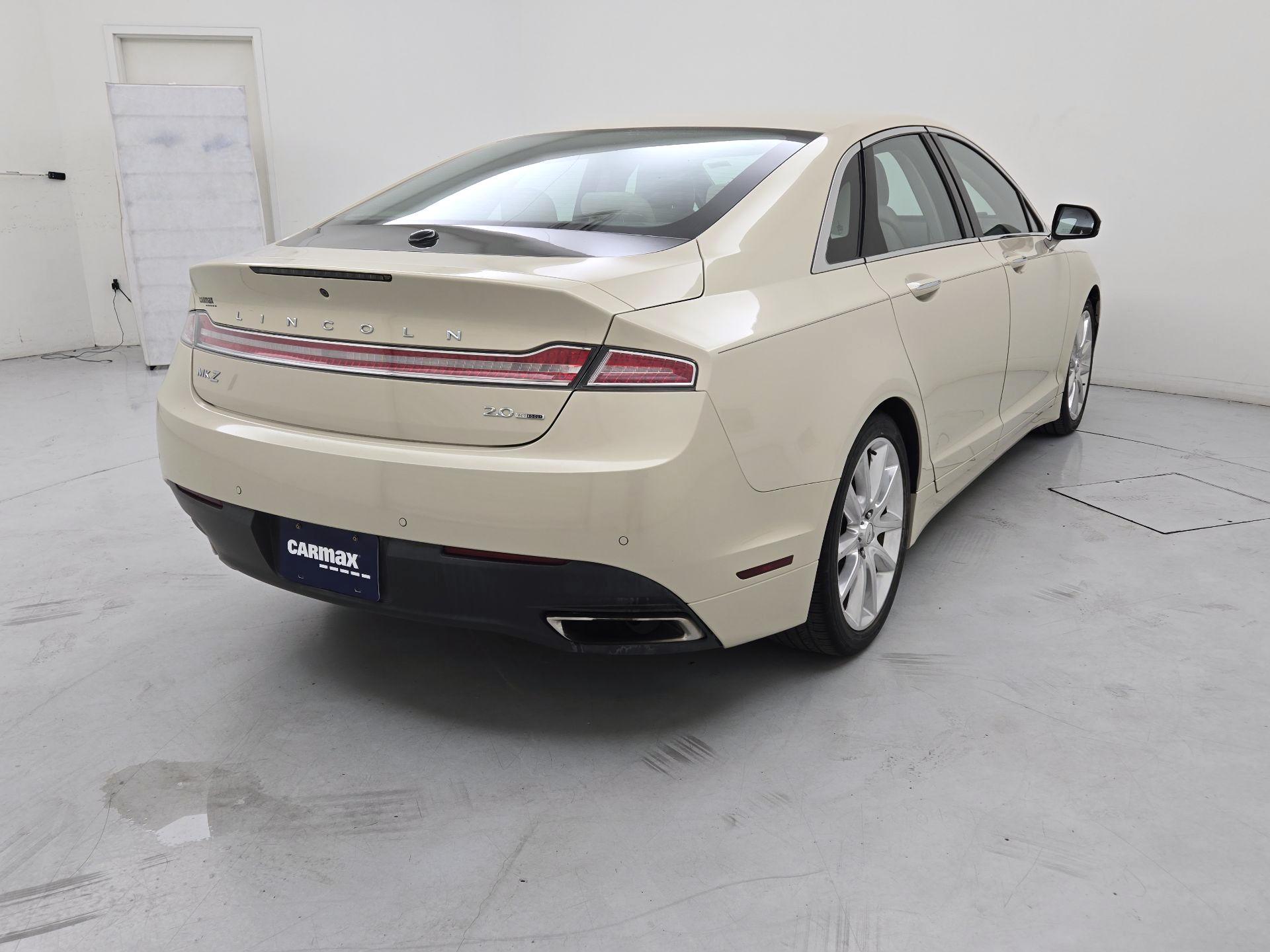 Thumbnail: 2016 Lincoln MKZ - 5