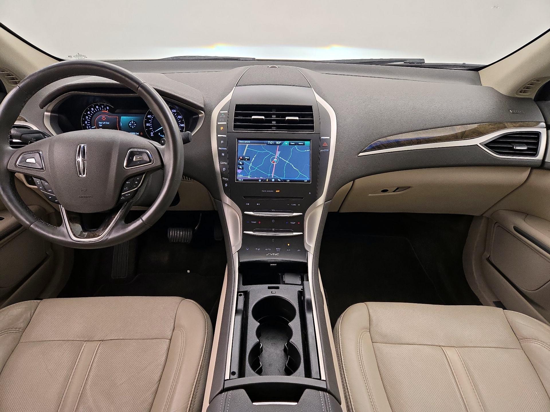 Thumbnail: 2016 Lincoln MKZ - 8