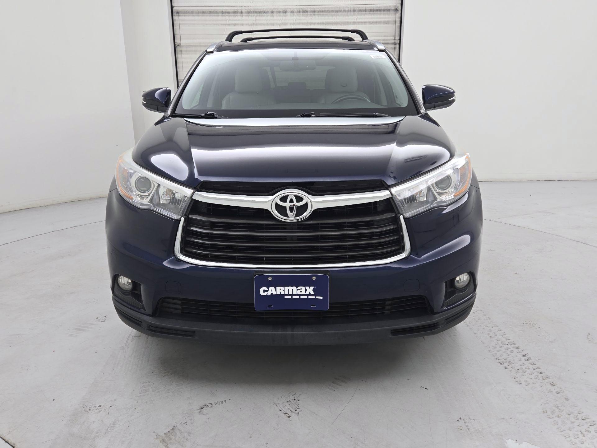 Thumbnail: 2015 Toyota Highlander - 2