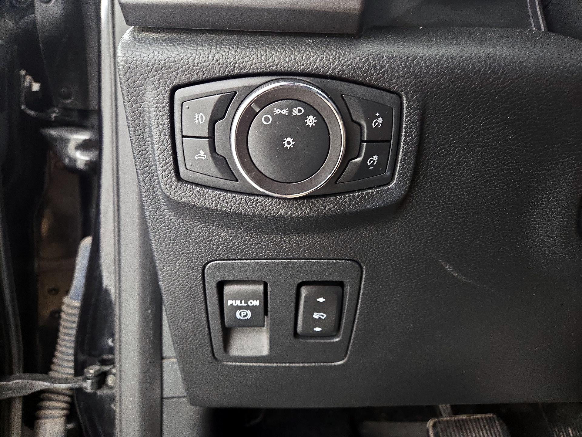 Thumbnail: 2019 Ford F-150 - 13