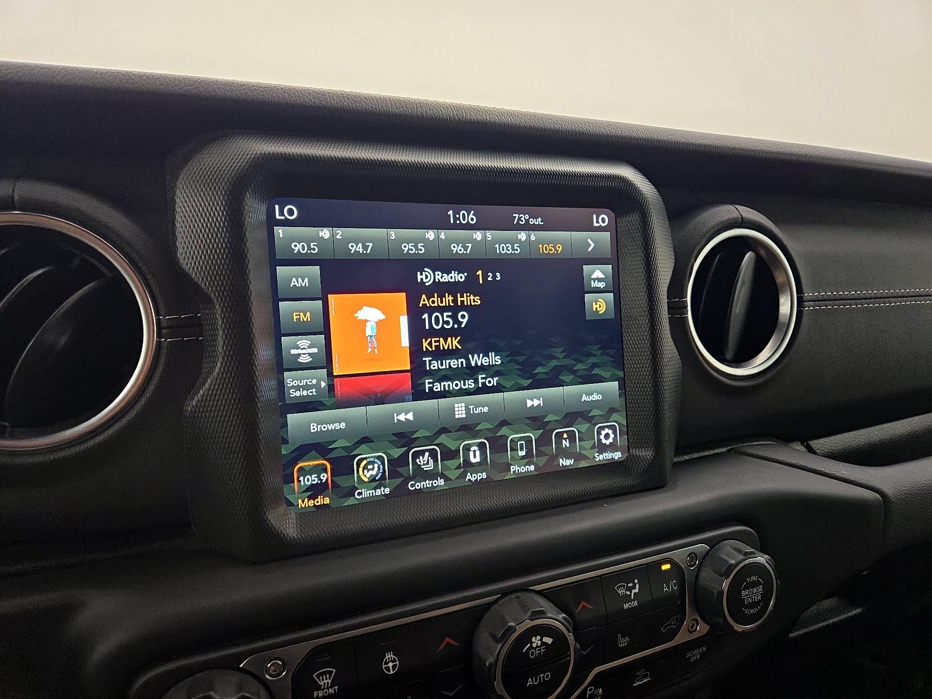 Thumbnail: 2021 Jeep Wrangler - 14