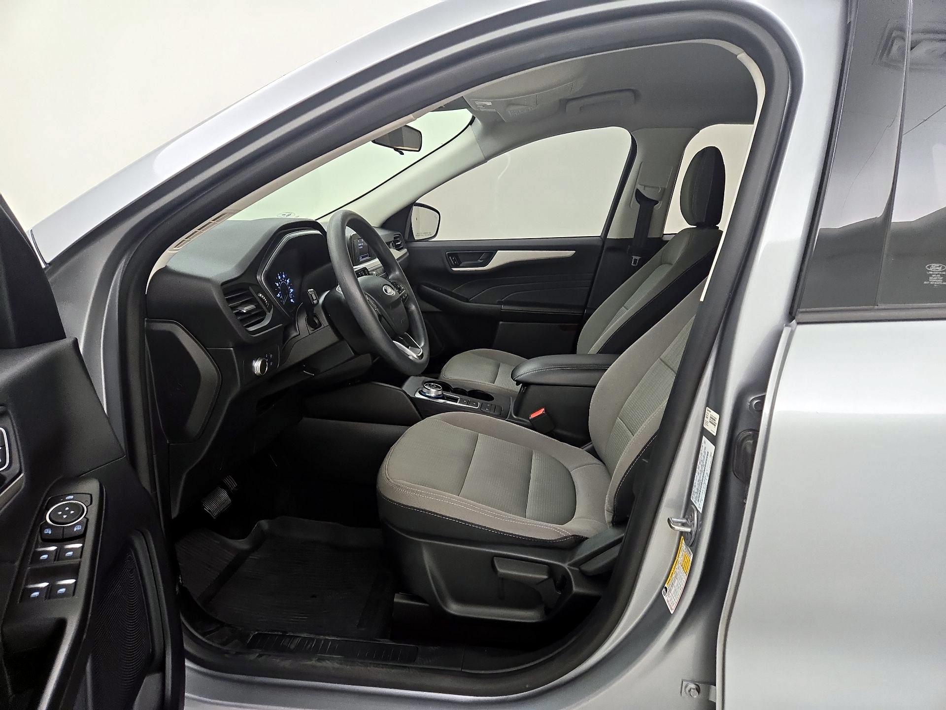 Thumbnail: 2022 Ford Escape - 11