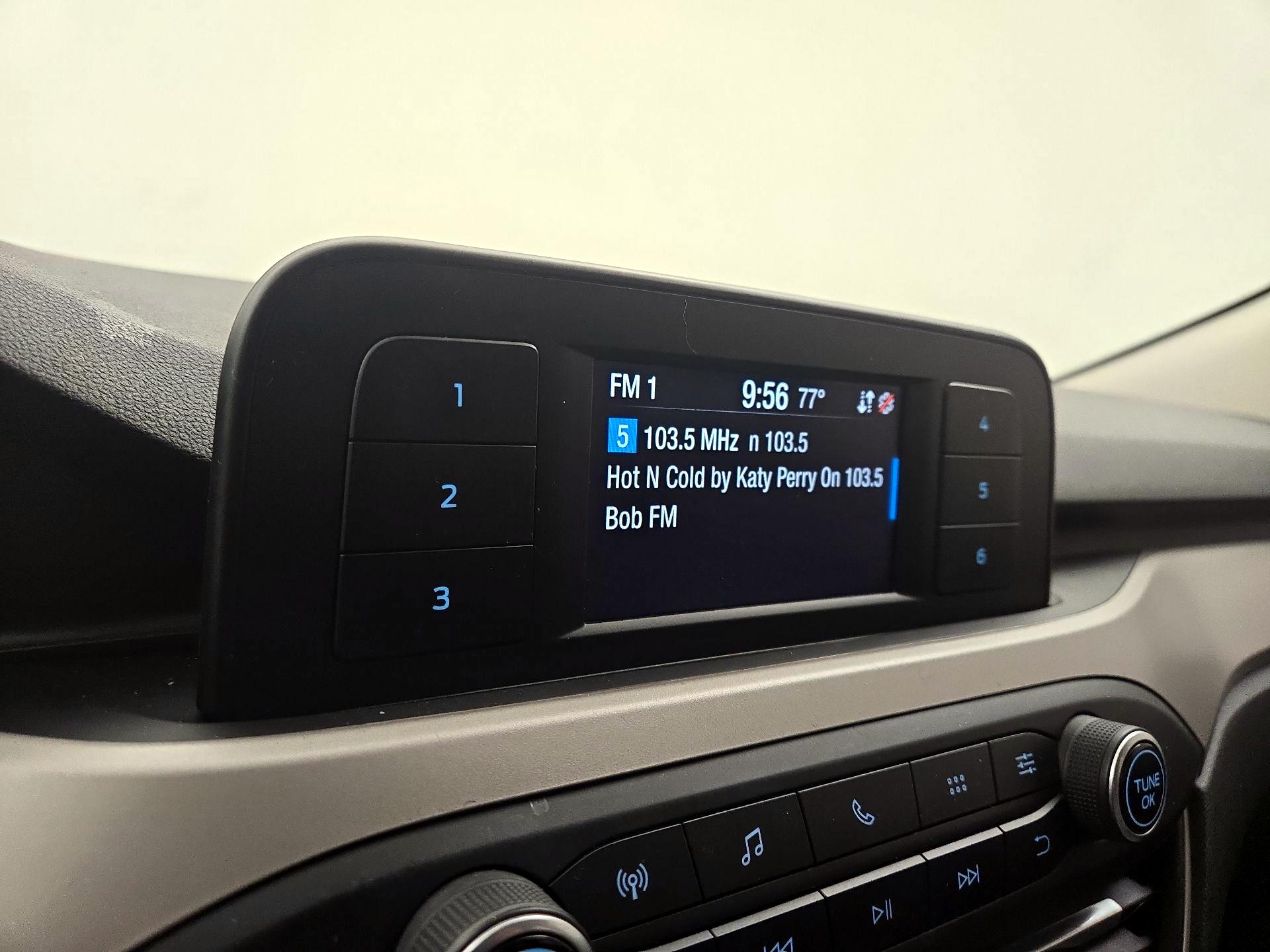 Thumbnail: 2022 Ford Escape - 15