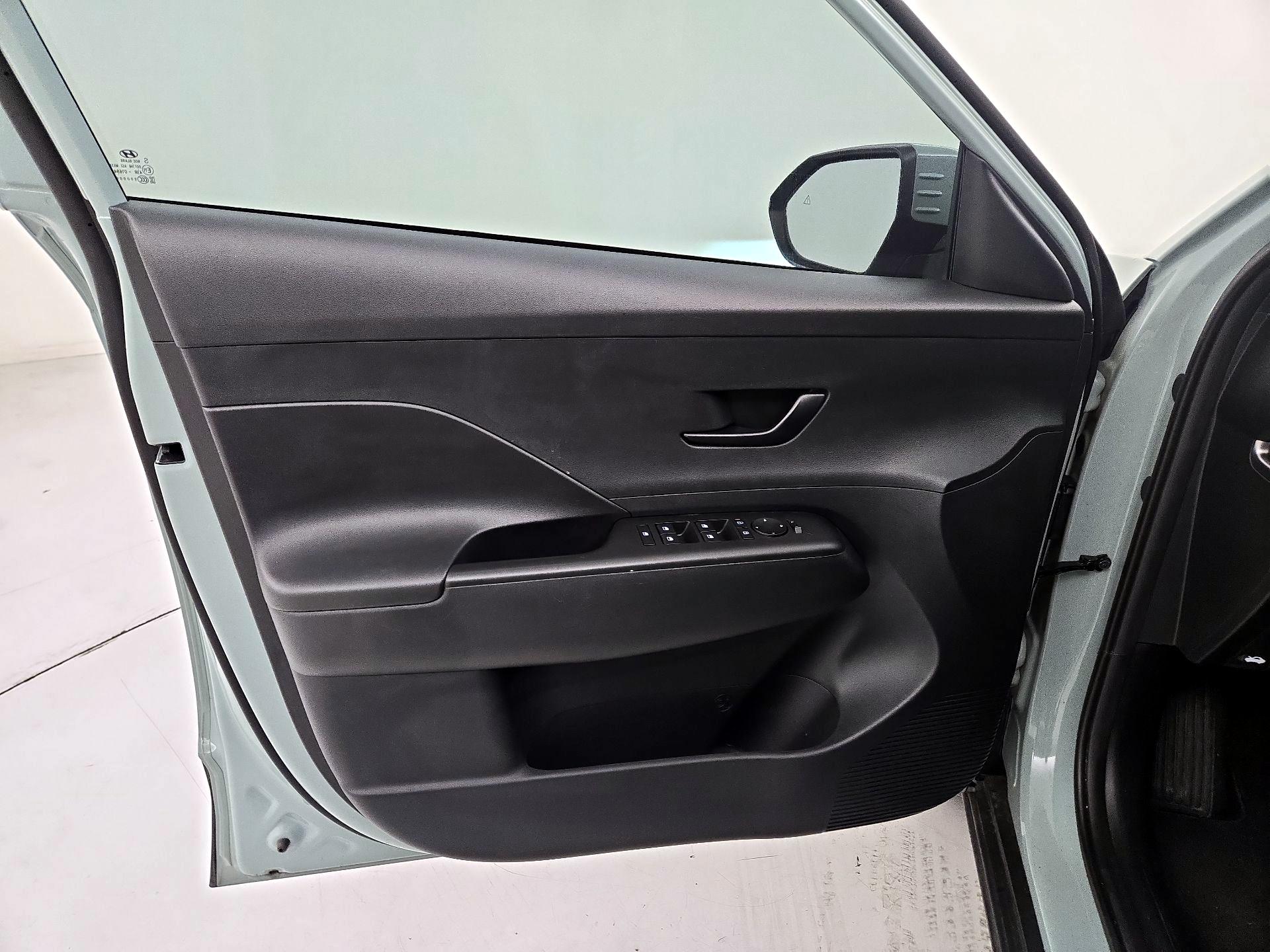 Thumbnail: 2024 Hyundai Kona - 10