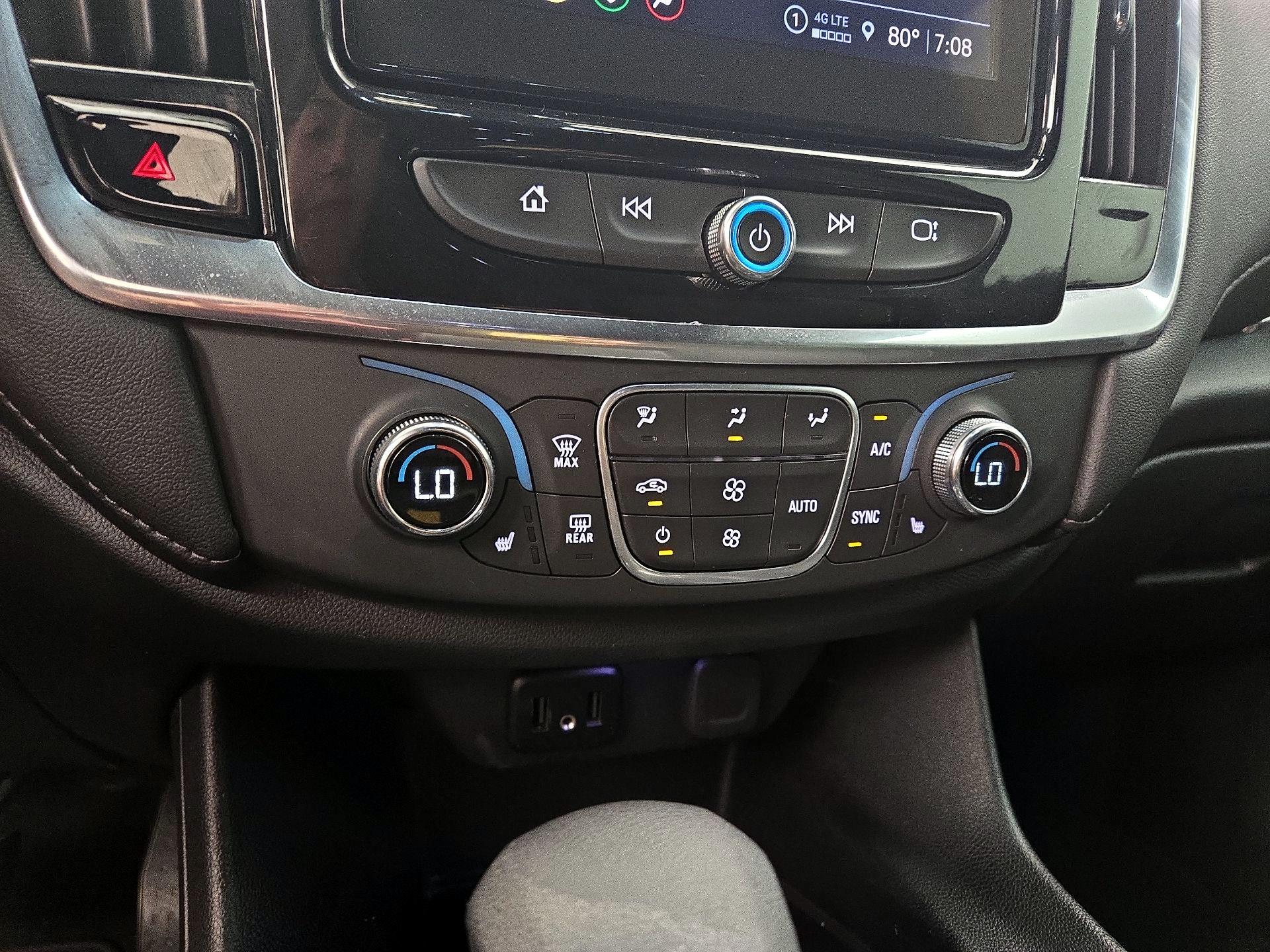 Thumbnail: 2023 Chevrolet Traverse - 14