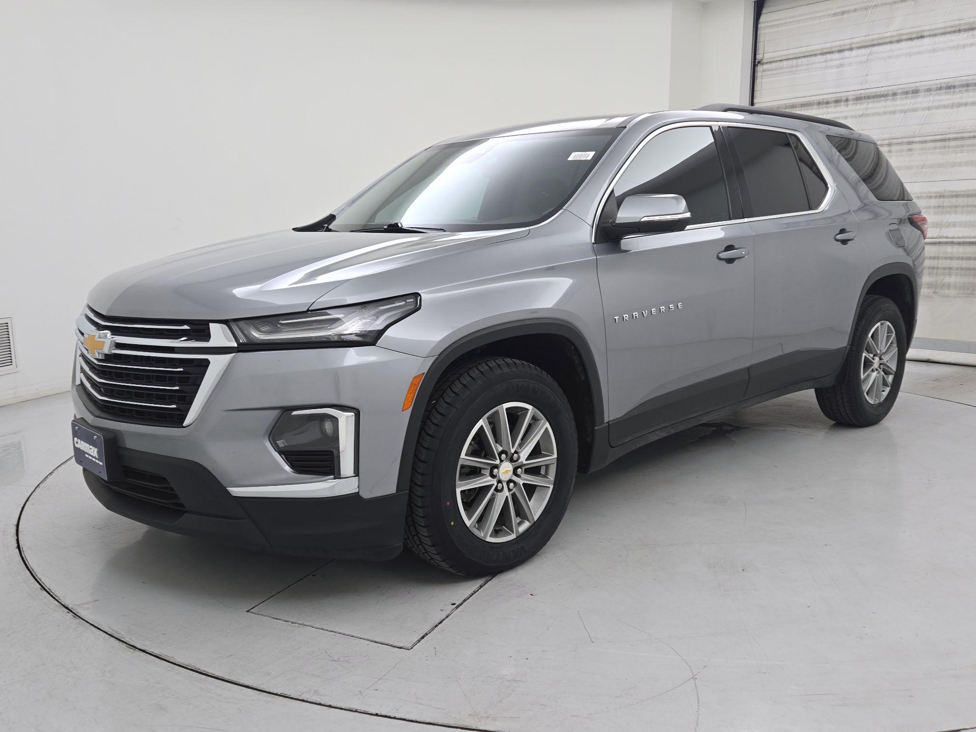 Thumbnail: 2023 Chevrolet Traverse - 3