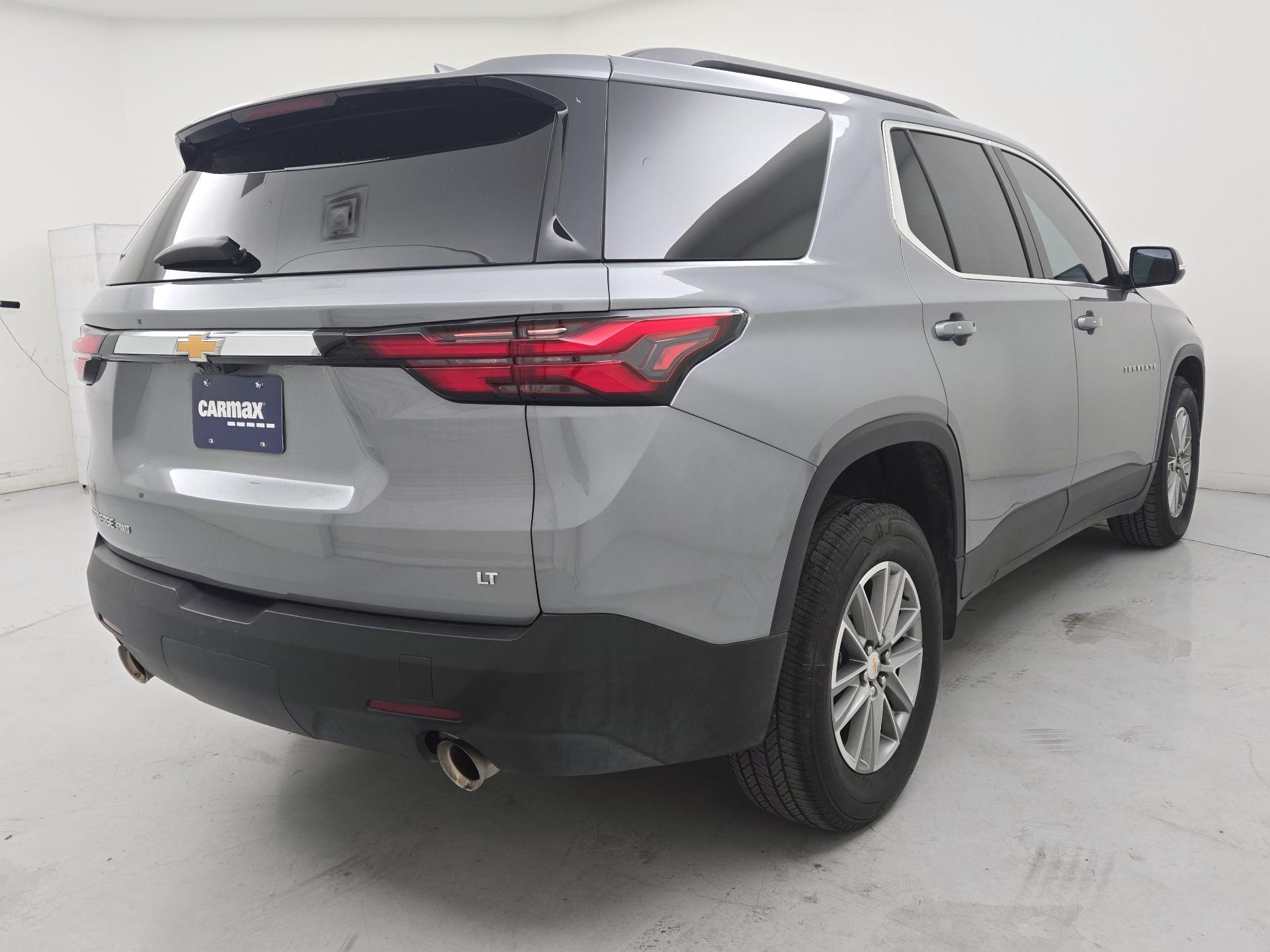 Thumbnail: 2023 Chevrolet Traverse - 5