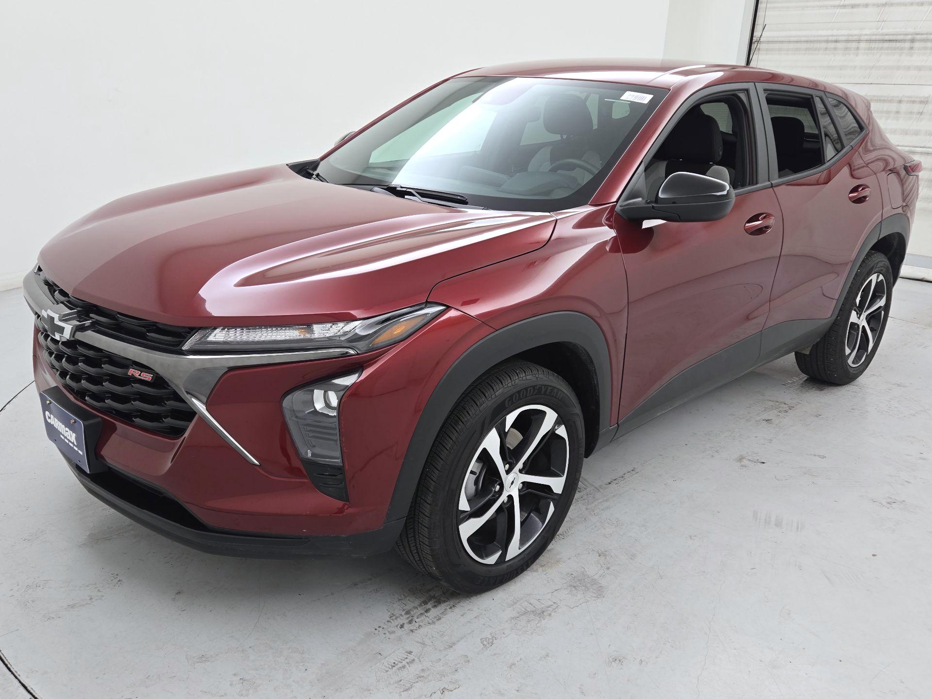 Thumbnail: 2024 Chevrolet Trax - 3