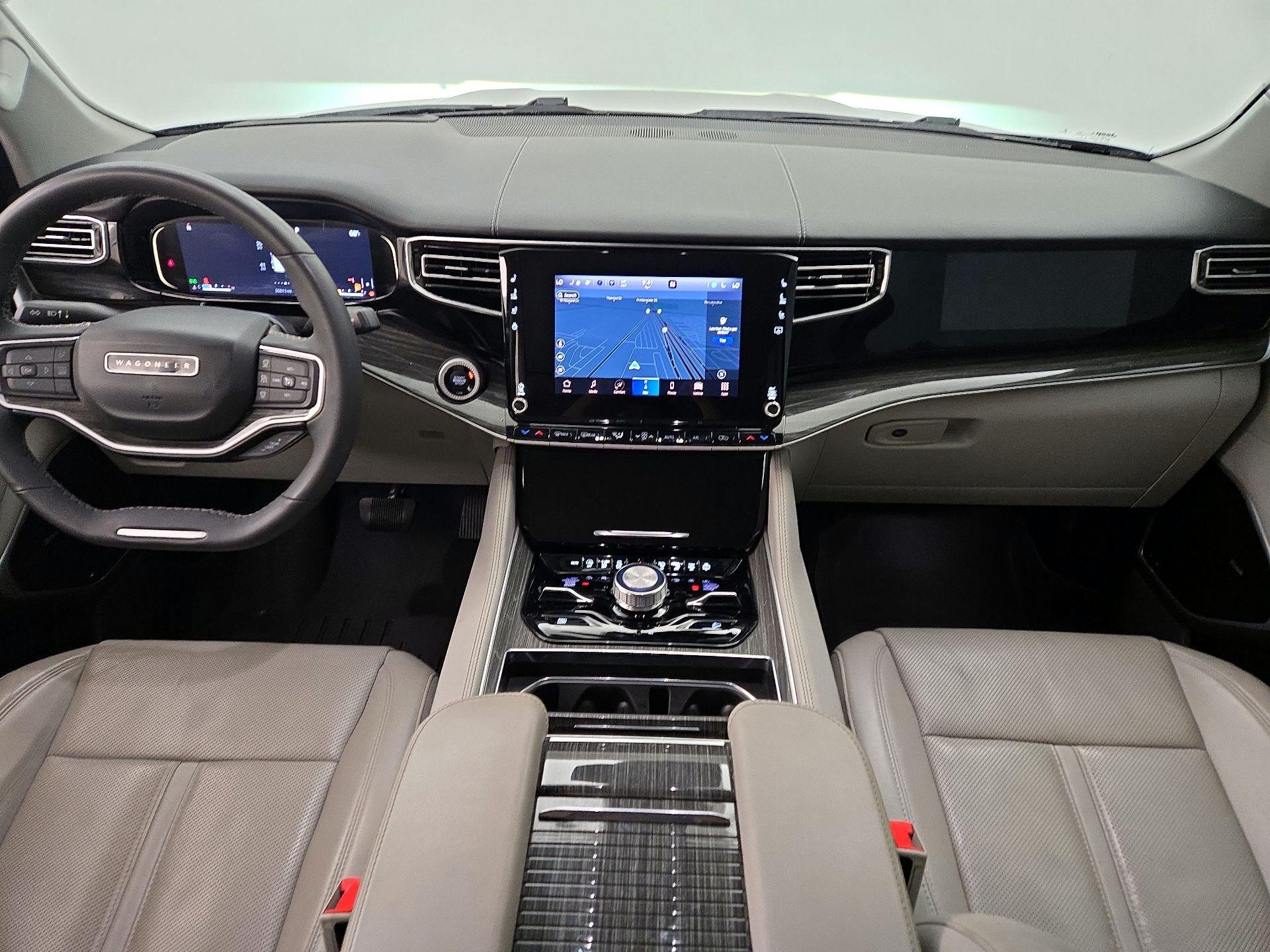 Thumbnail: 2022 Jeep Wagoneer - 9