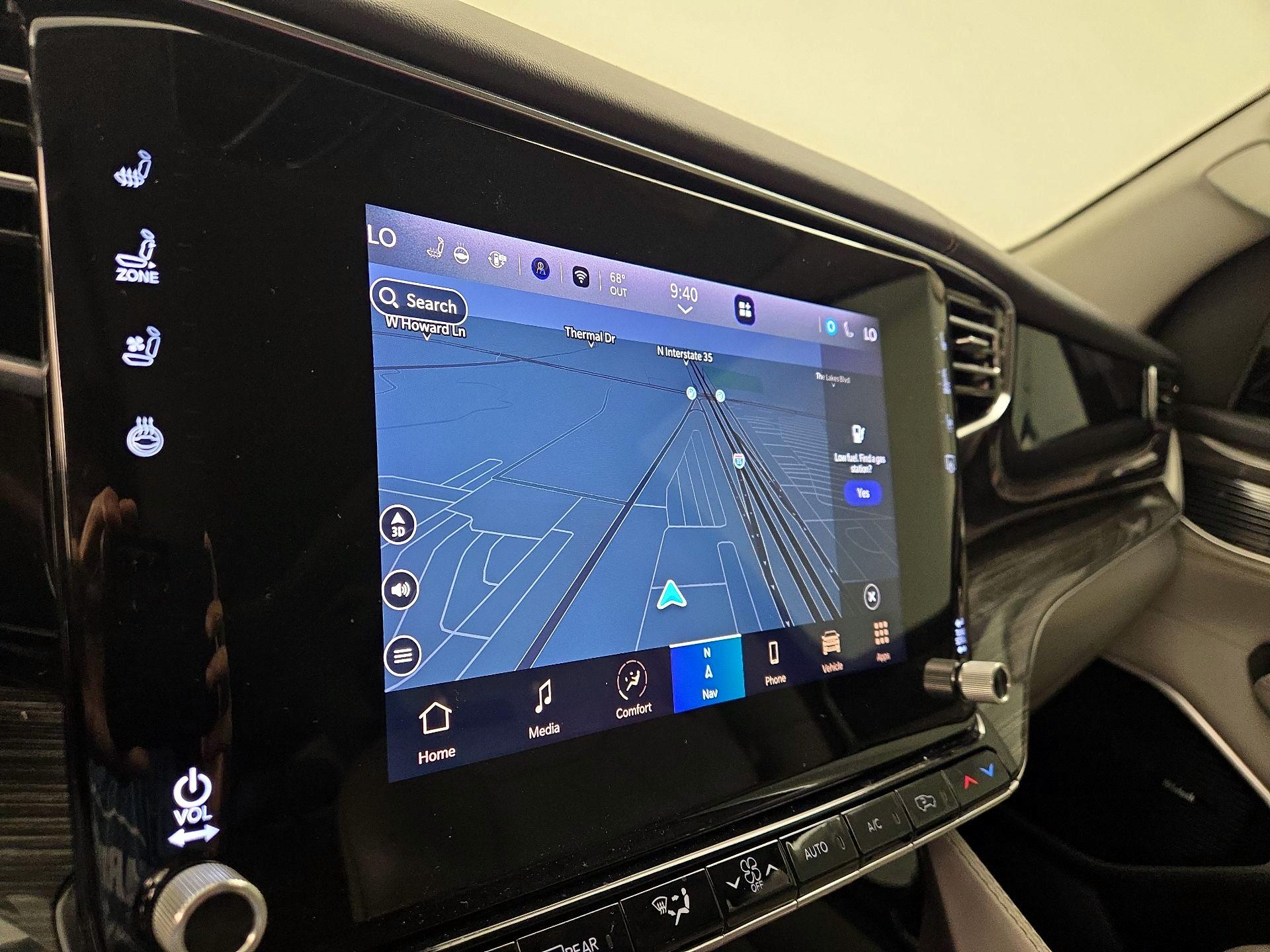 Thumbnail: 2022 Jeep Wagoneer - 14