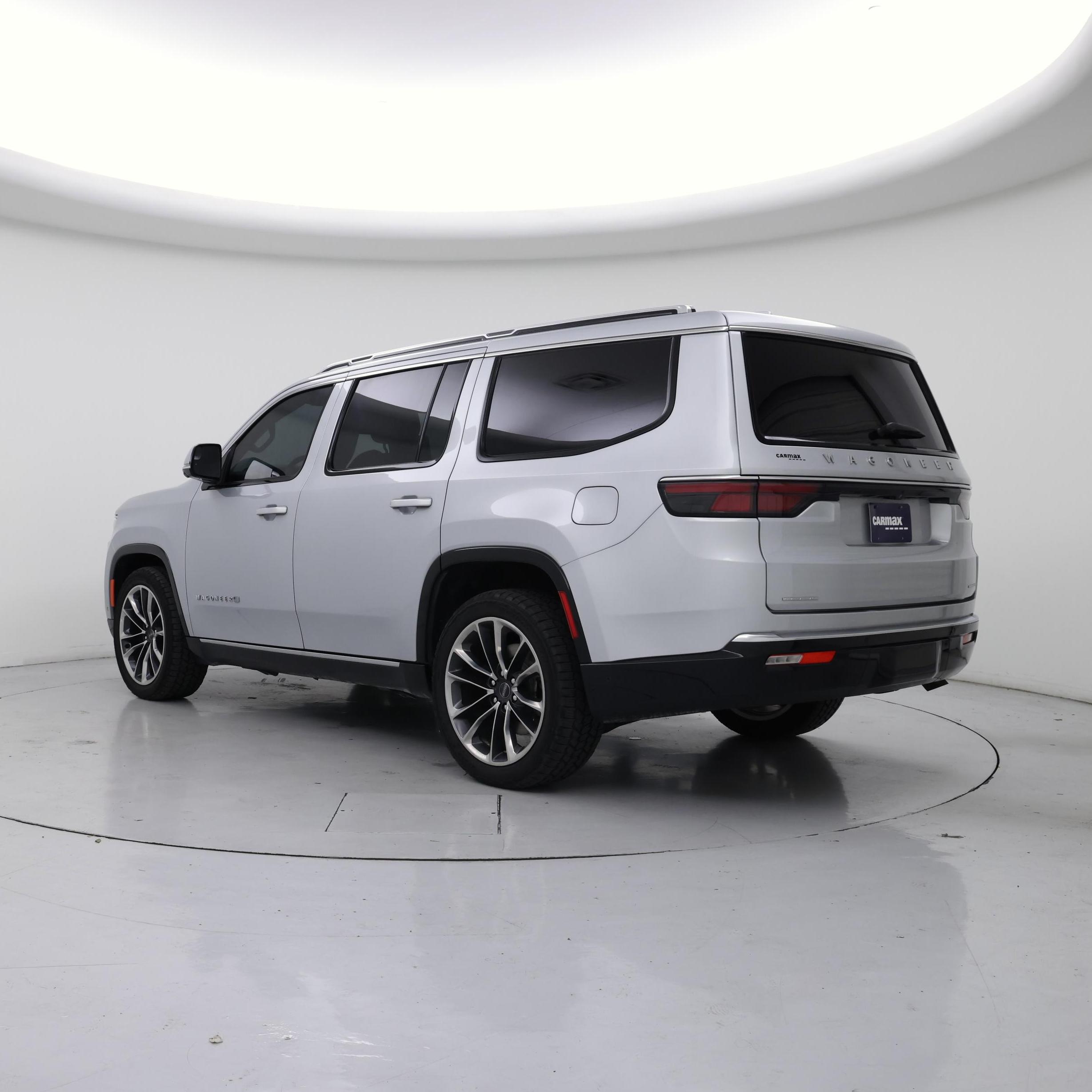 Thumbnail: 2022 Jeep Wagoneer - 2