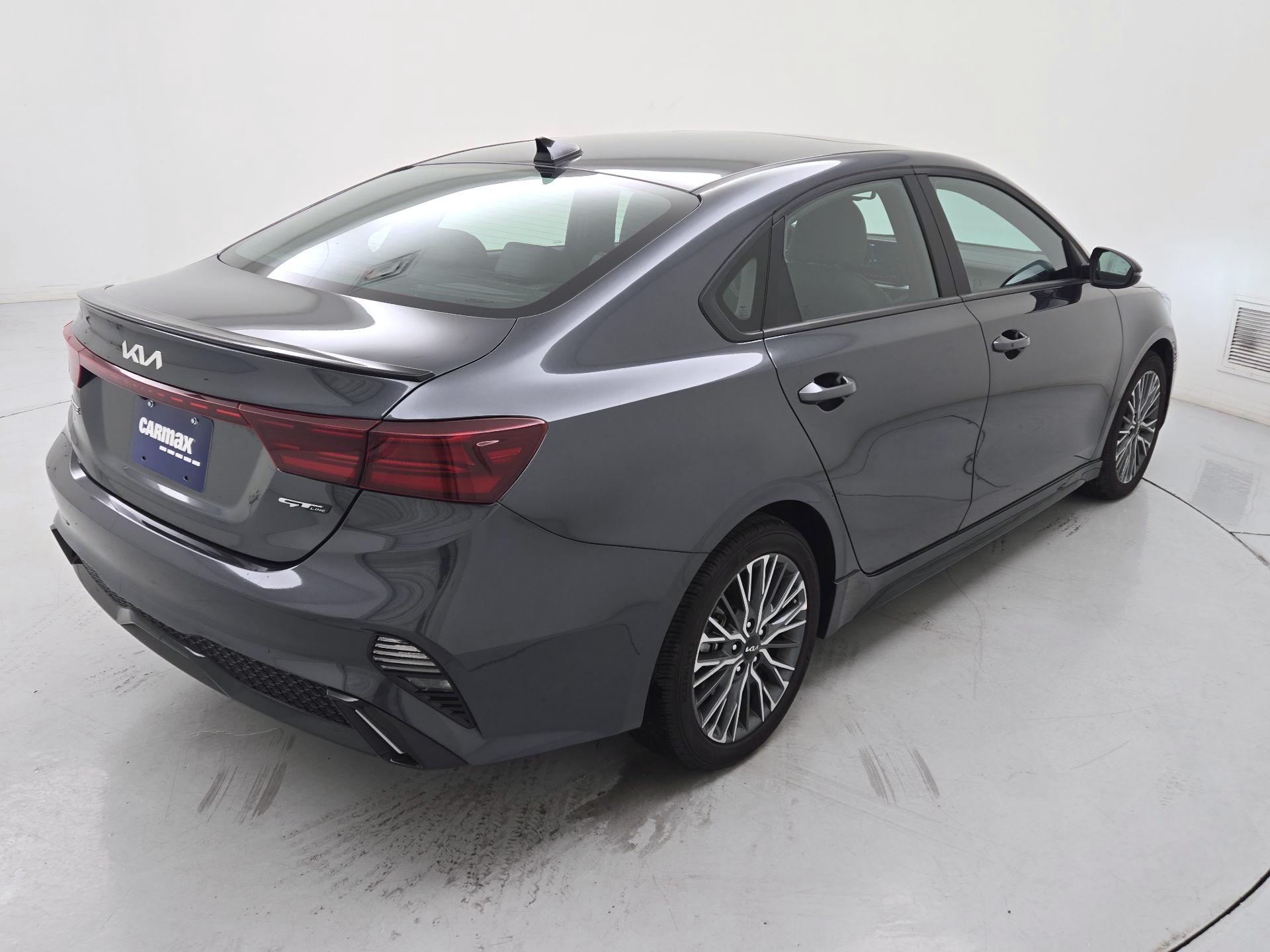 Thumbnail: 2024 Kia Forte - 5