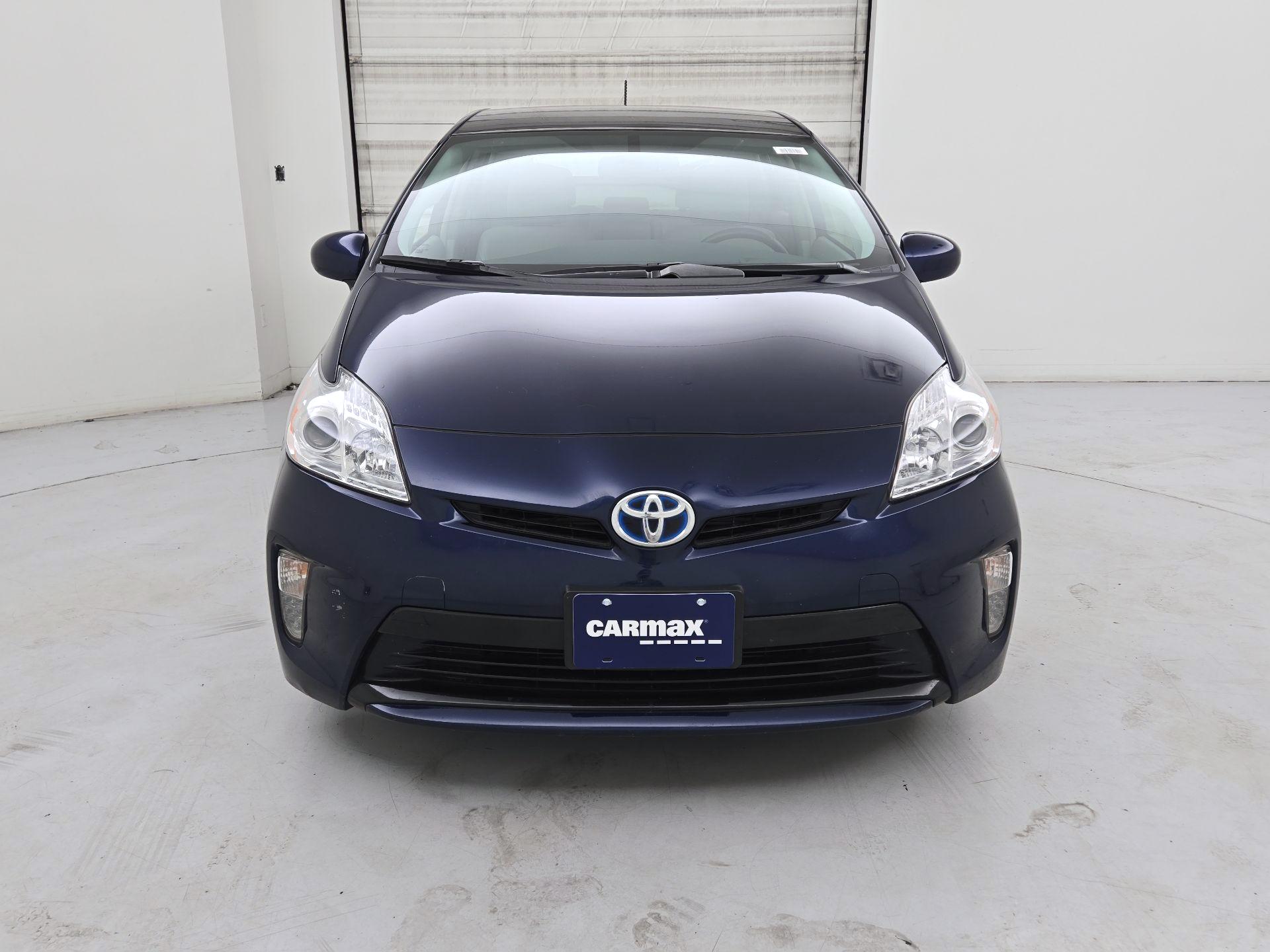 Thumbnail: 2014 Toyota Prius - 2