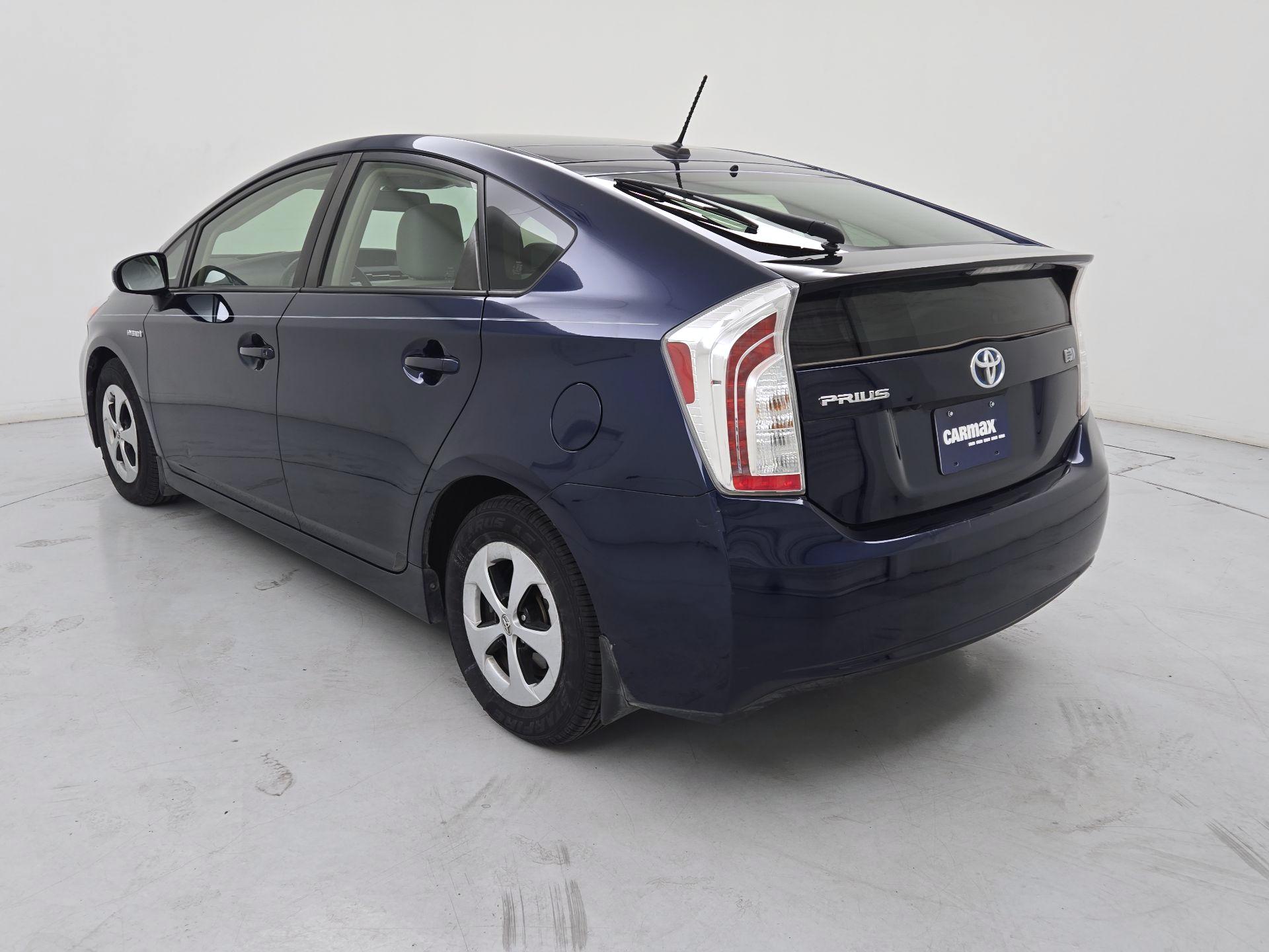 Thumbnail: 2014 Toyota Prius - 7