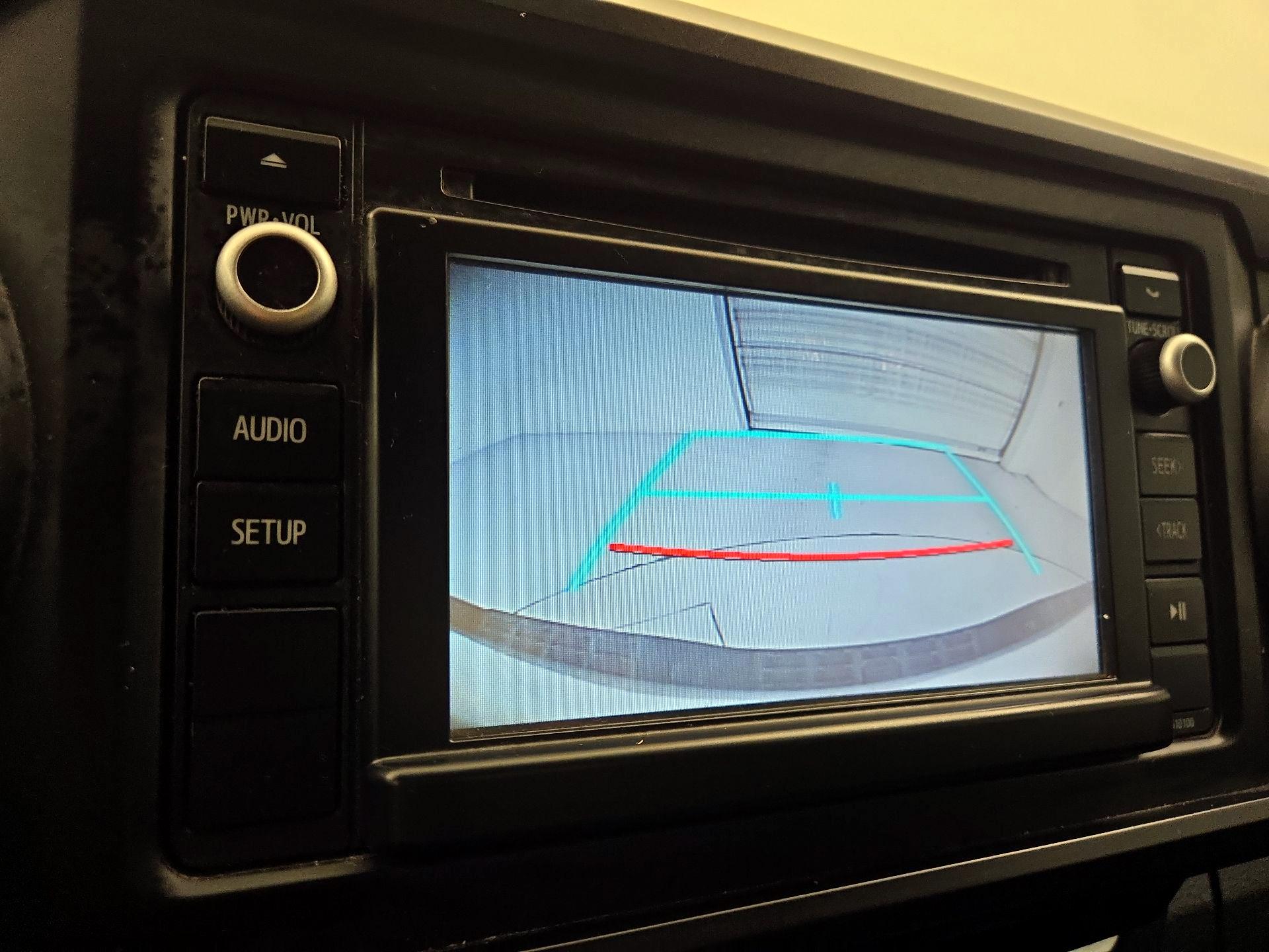 Thumbnail: 2016 Toyota Tacoma - 11