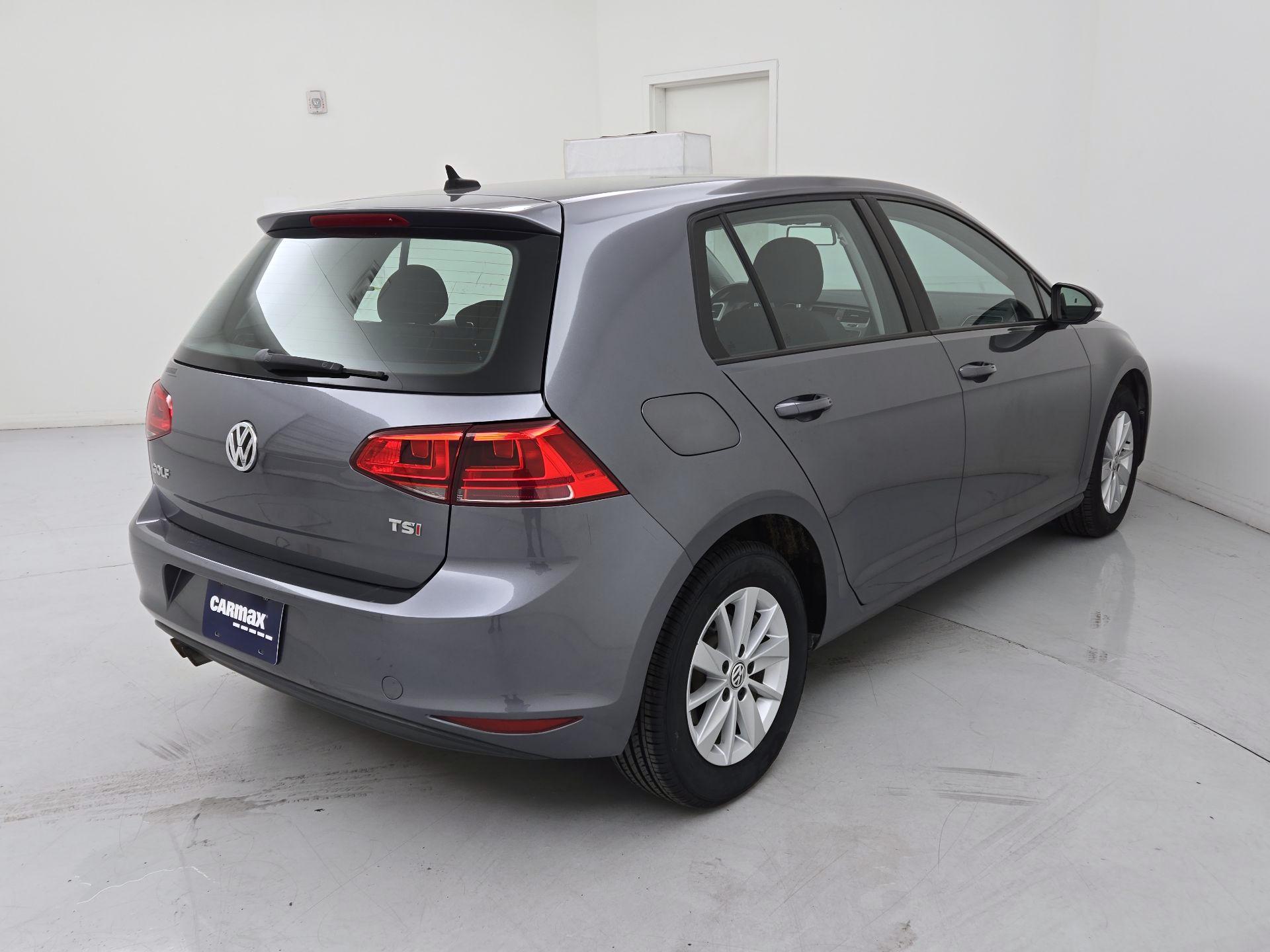 Thumbnail: 2017 Volkswagen Golf - 7