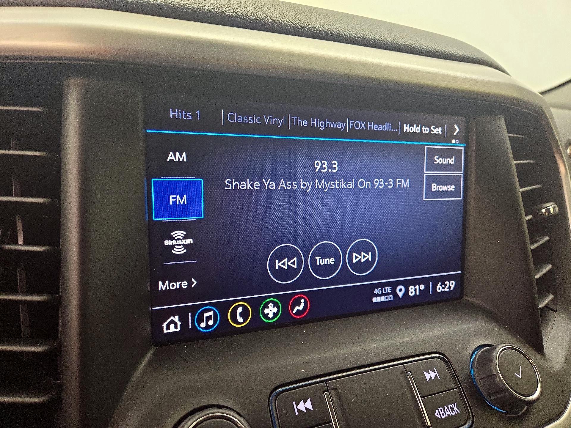 Thumbnail: 2023 GMC Acadia - 13