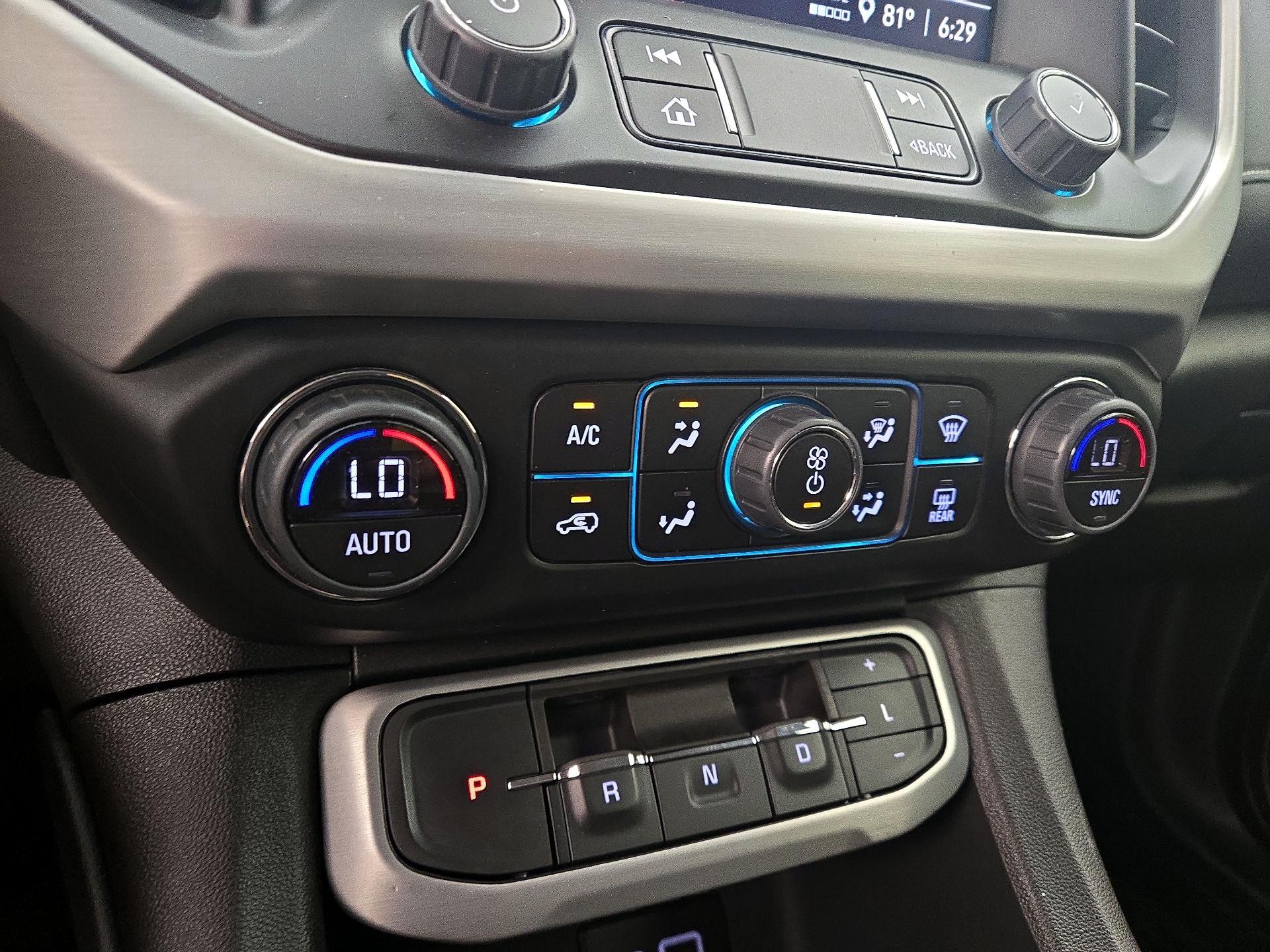 Thumbnail: 2023 GMC Acadia - 14