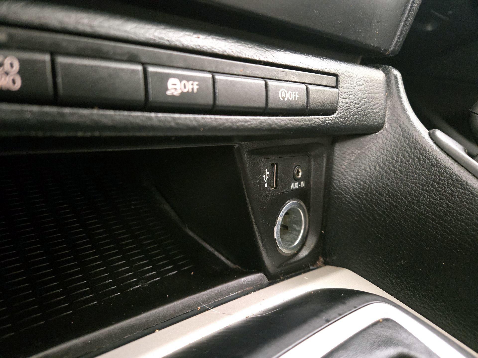 Thumbnail: 2015 BMW X1 - 17