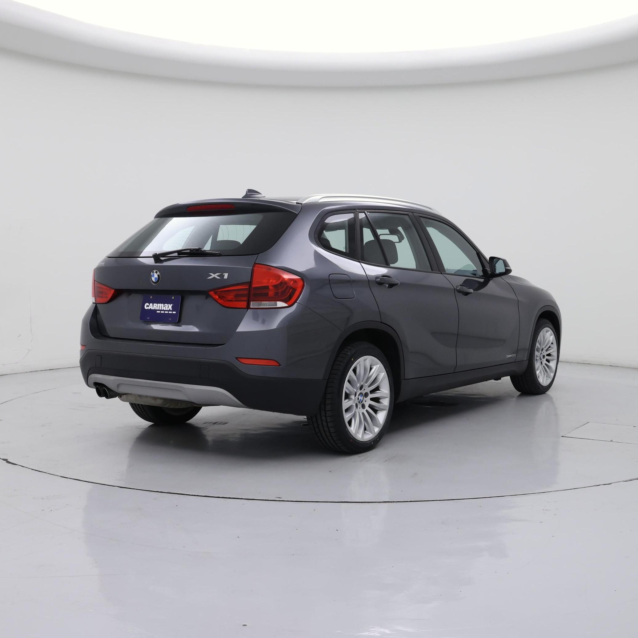 Thumbnail: 2015 BMW X1 - 8