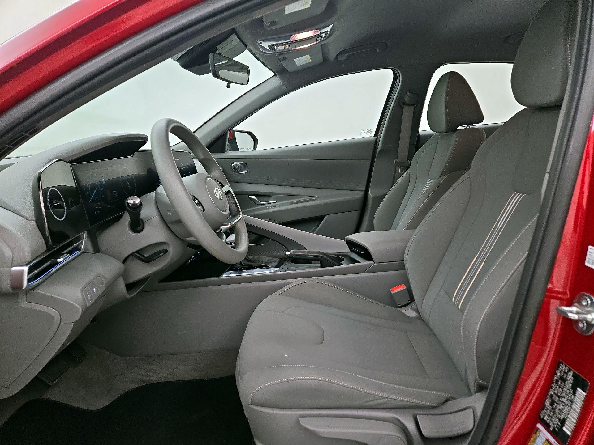 Thumbnail: 2024 Hyundai Elantra - 9