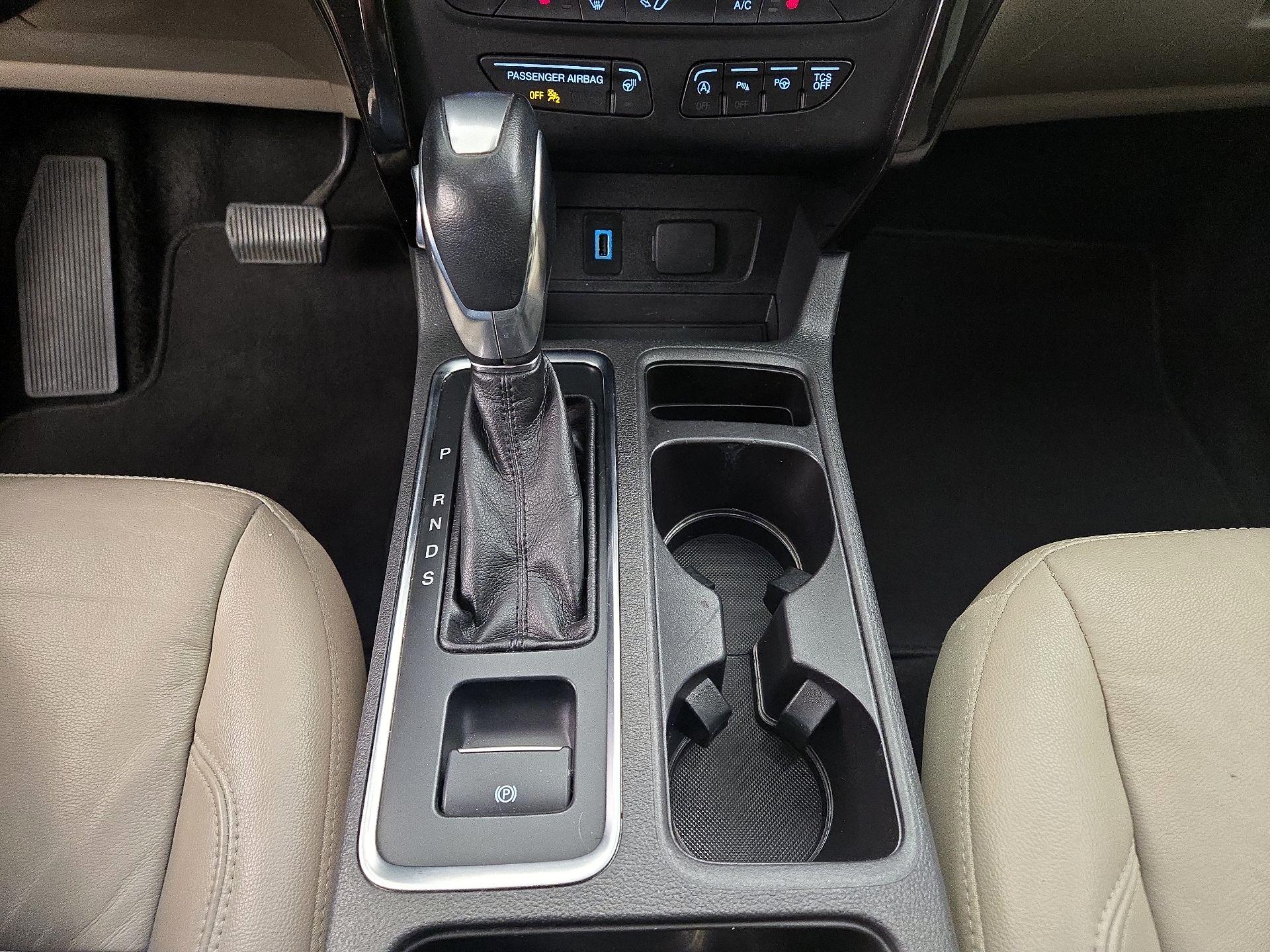 Thumbnail: 2019 Ford Escape - 16