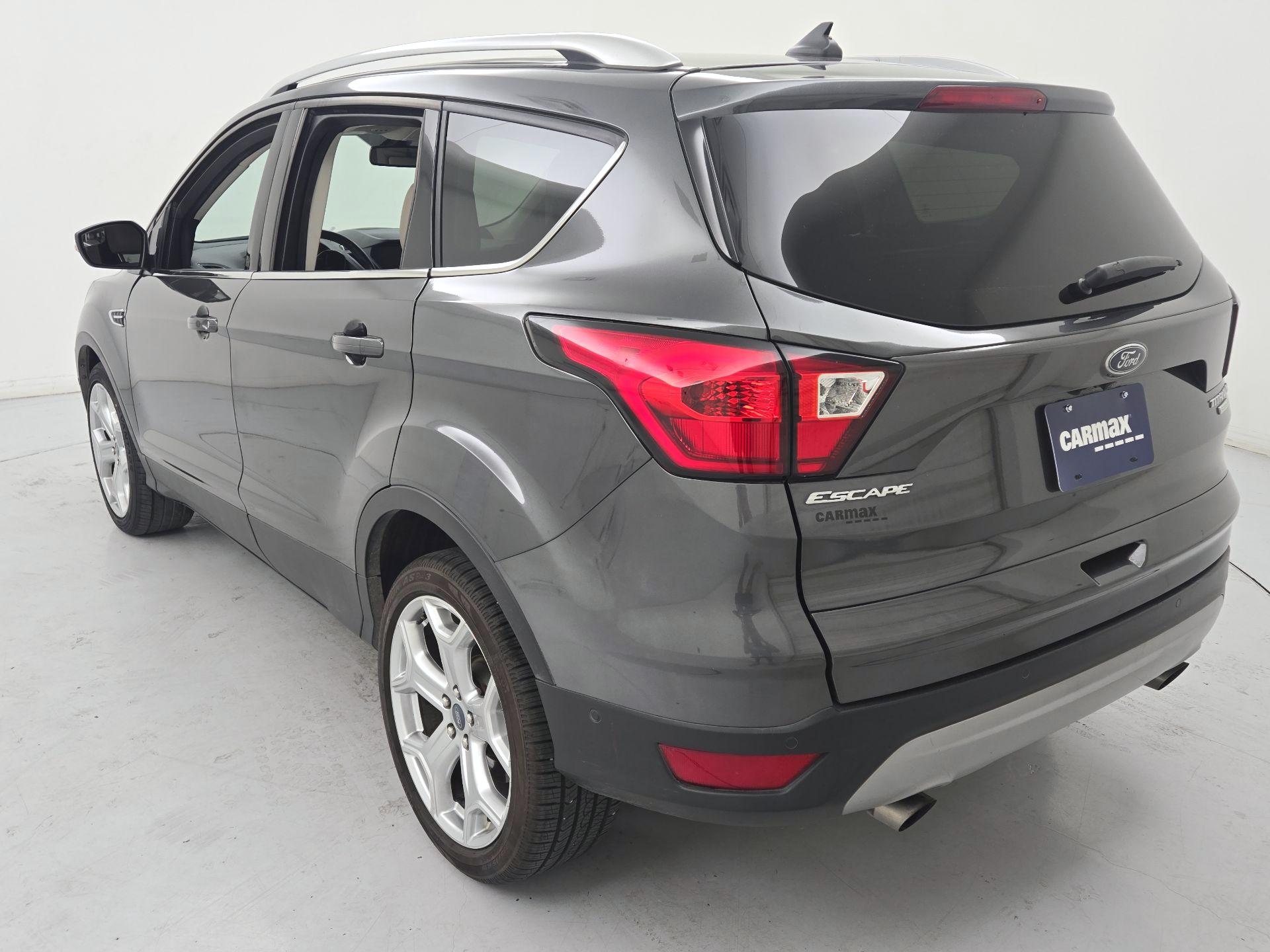 Thumbnail: 2019 Ford Escape - 7