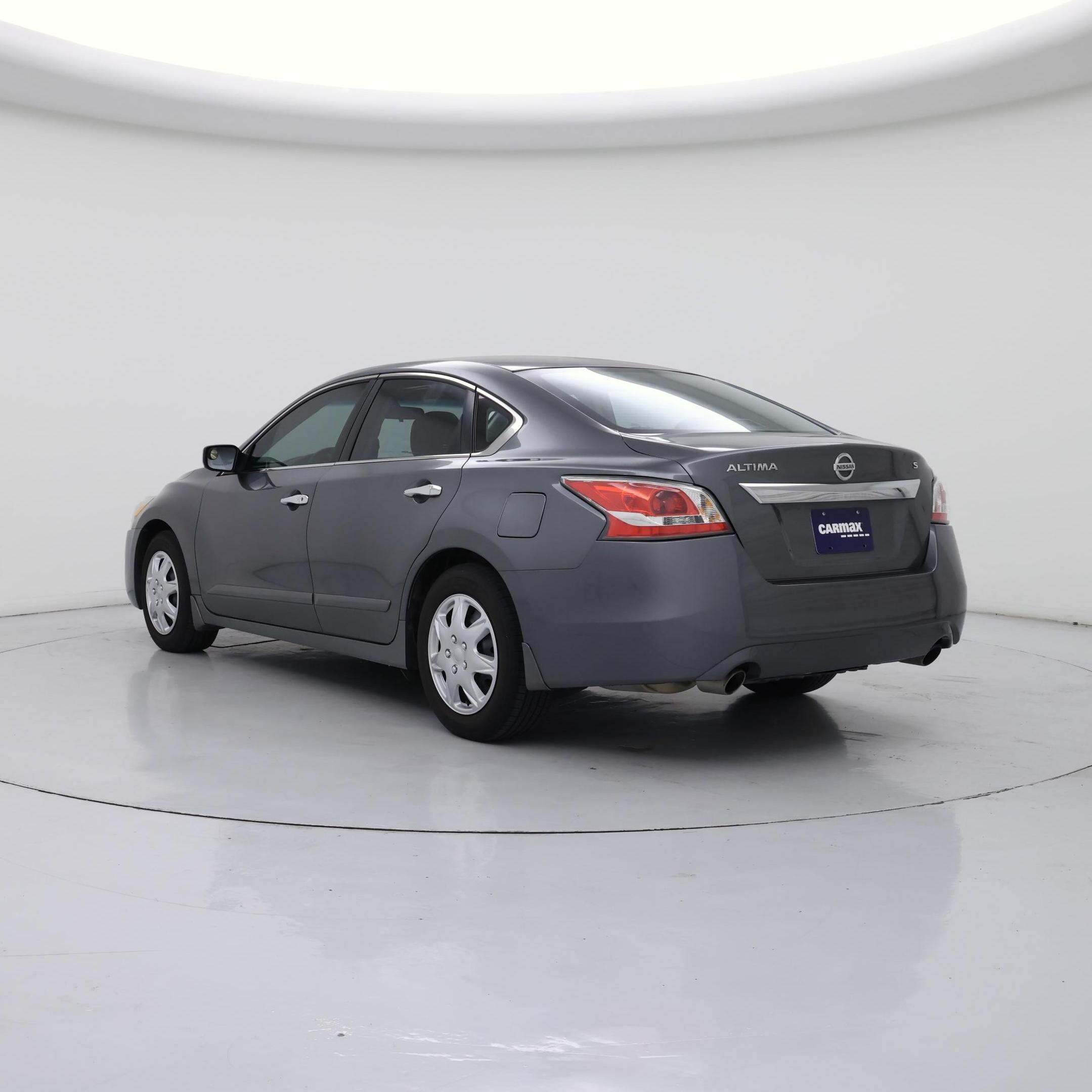 Thumbnail: 2015 Nissan Altima - 2