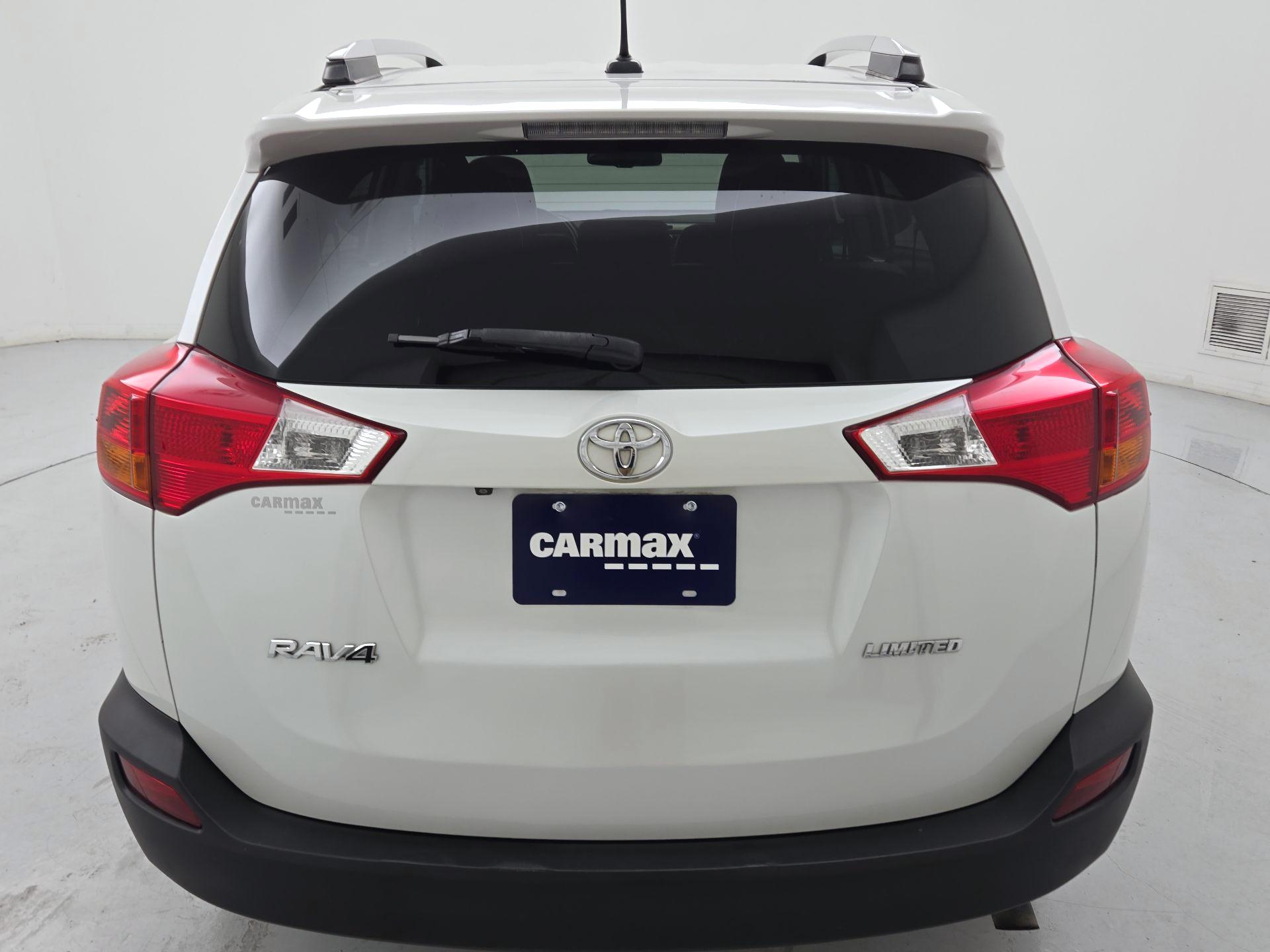 Thumbnail: 2015 Toyota RAV4 - 6
