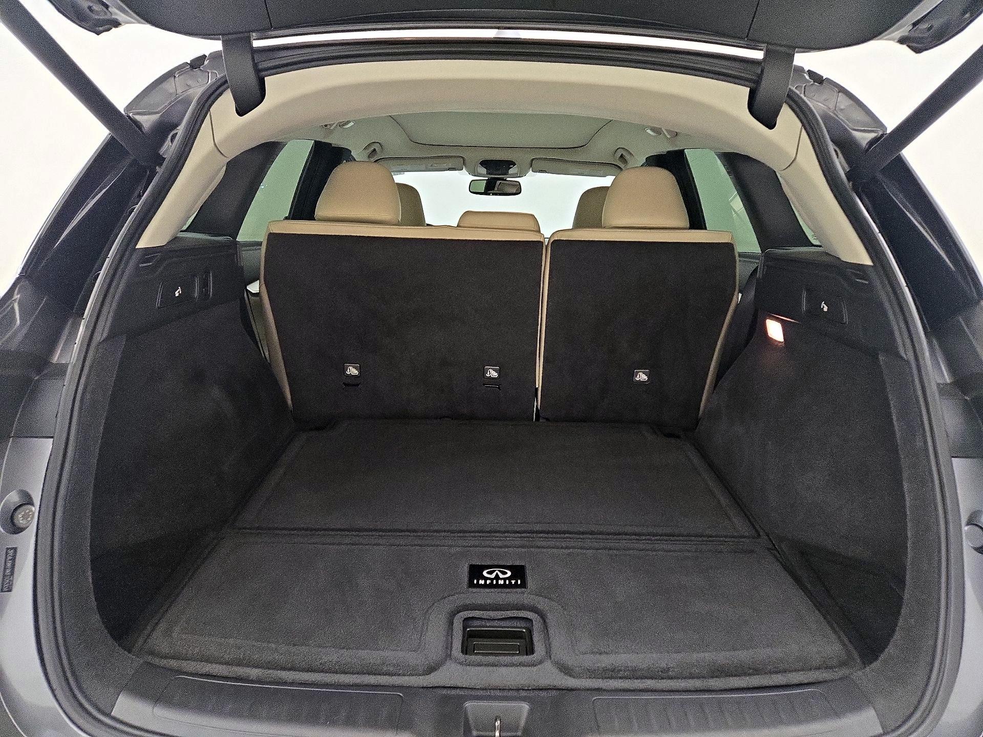 Thumbnail: 2019 INFINITI QX50 - 20