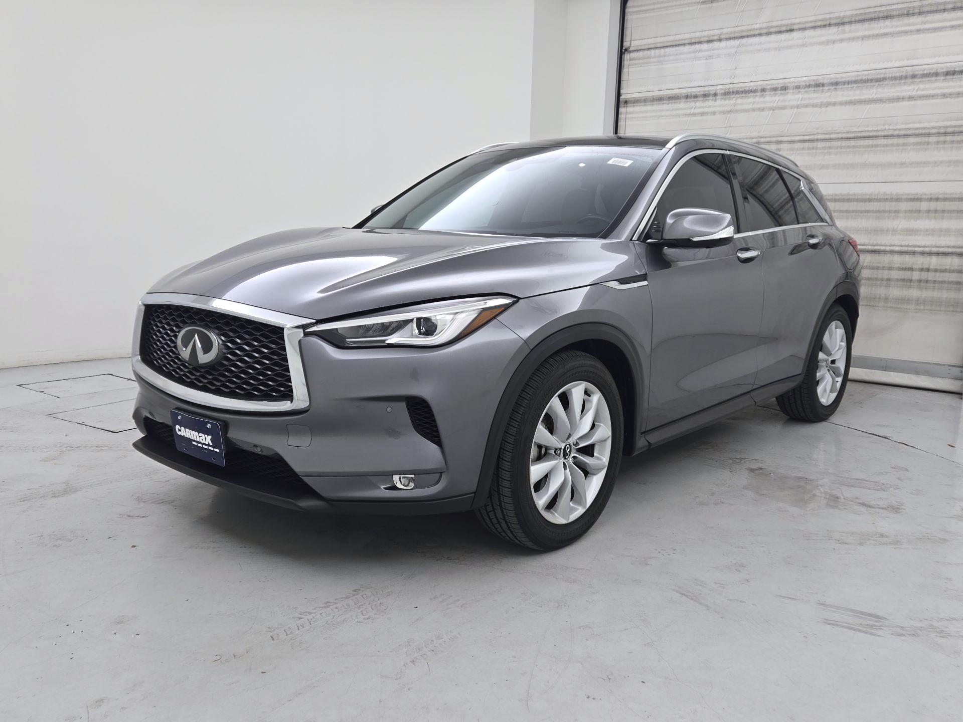 Thumbnail: 2019 INFINITI QX50 - 3