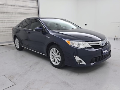 Blue 2014 Toyota Camry Hybrid XLE
