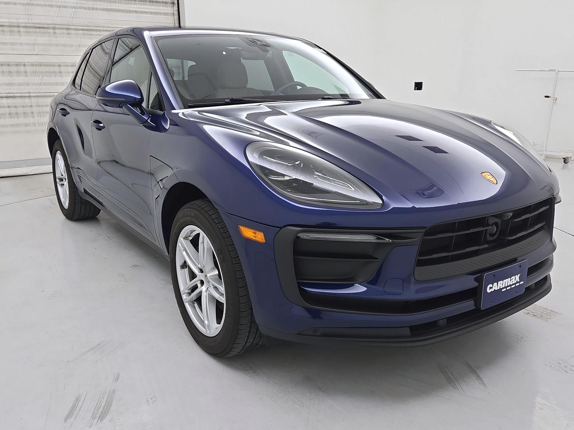 Thumbnail: 2023 Porsche Macan - 1