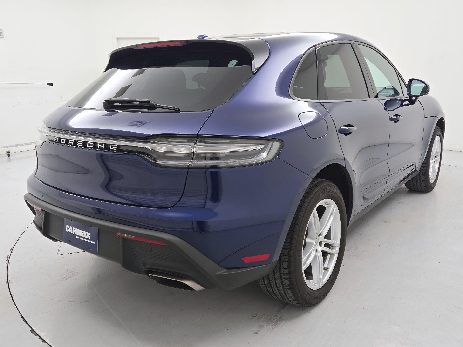 Thumbnail: 2023 Porsche Macan - 5
