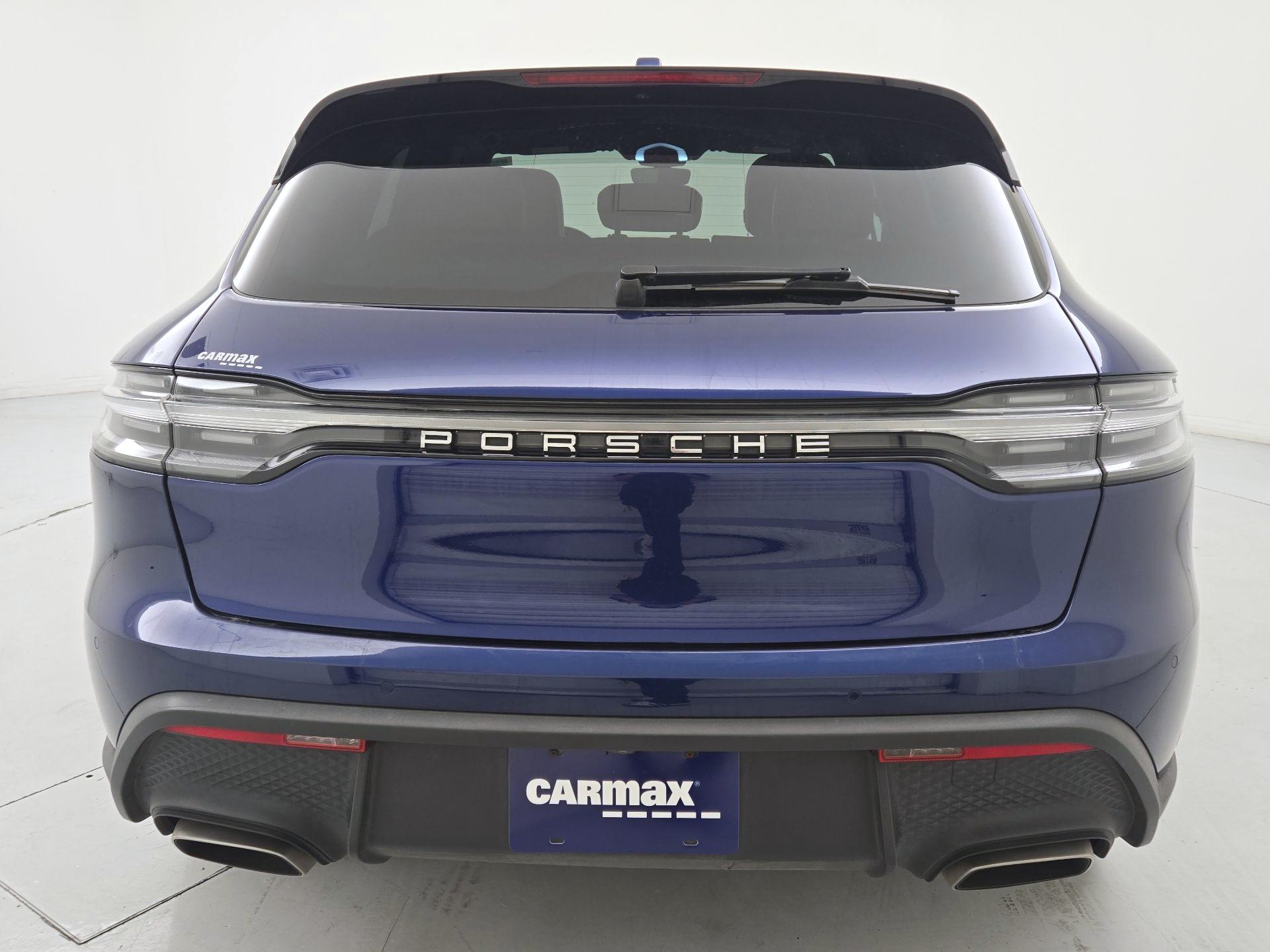 Thumbnail: 2023 Porsche Macan - 6