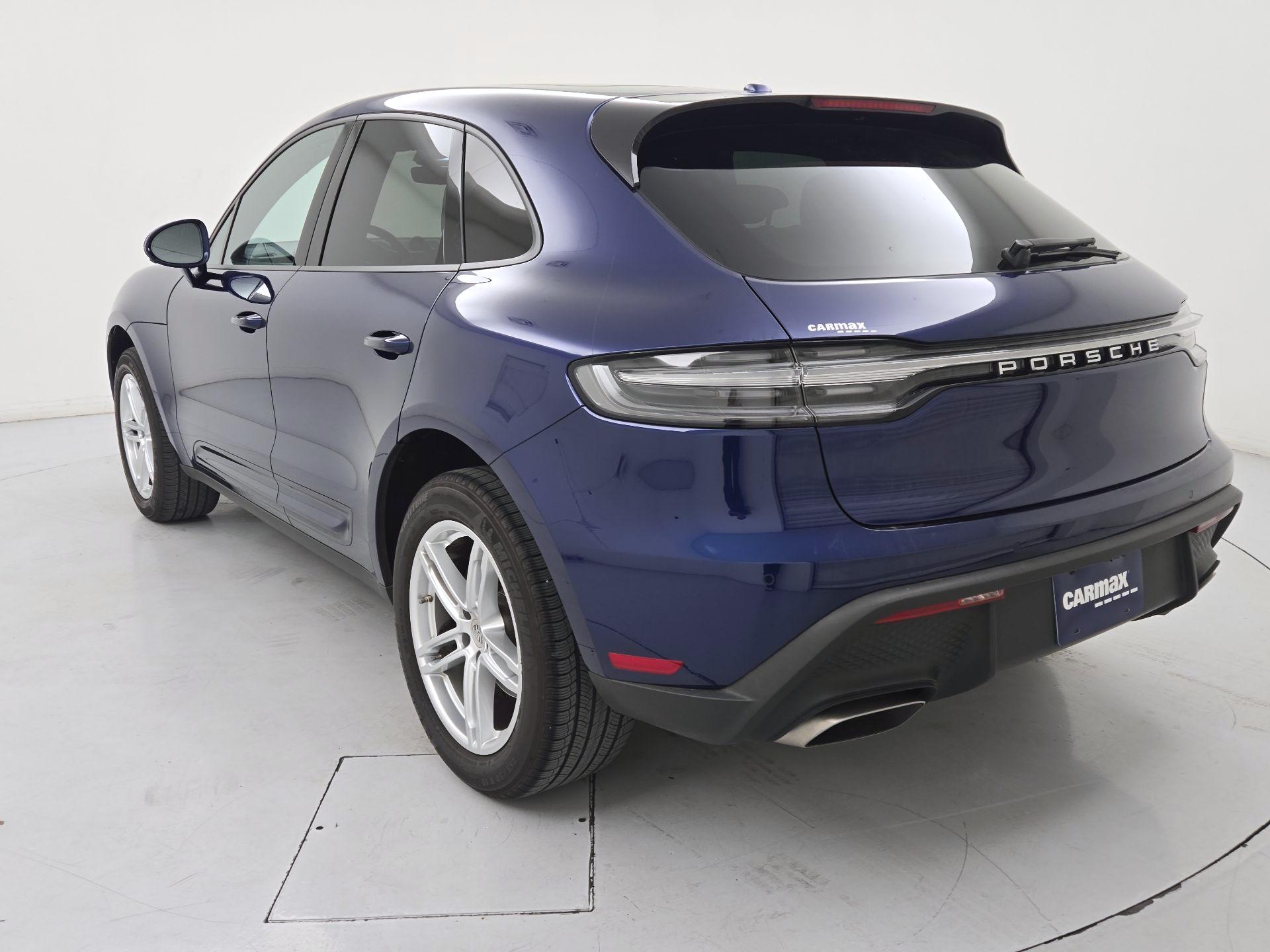 Thumbnail: 2023 Porsche Macan - 7