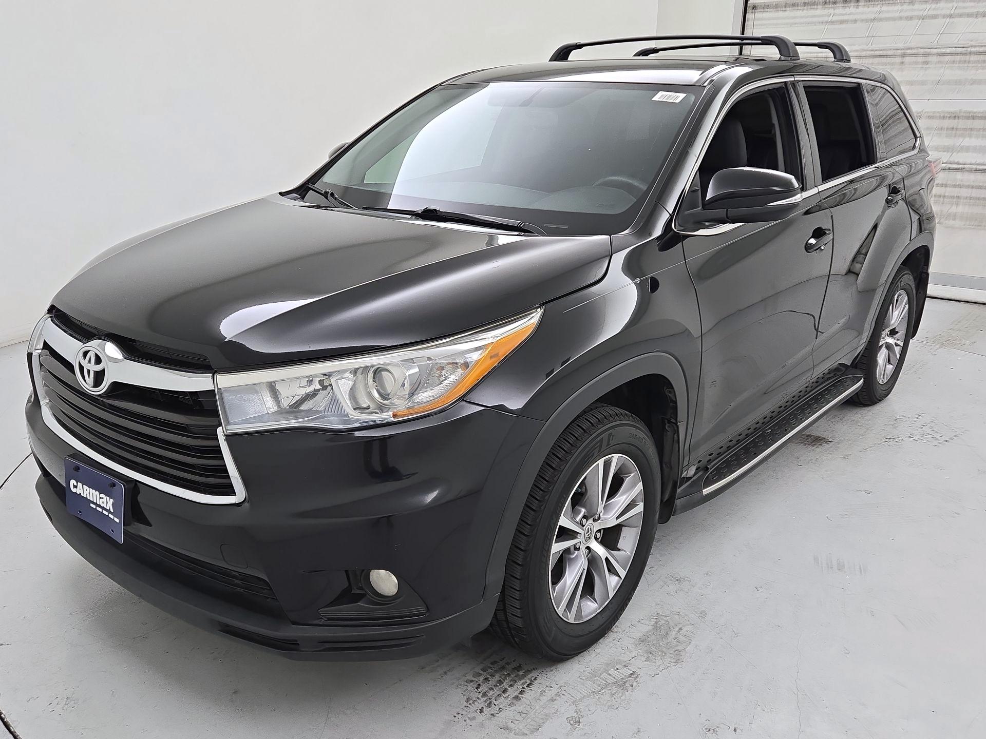 Thumbnail: 2015 Toyota Highlander - 3