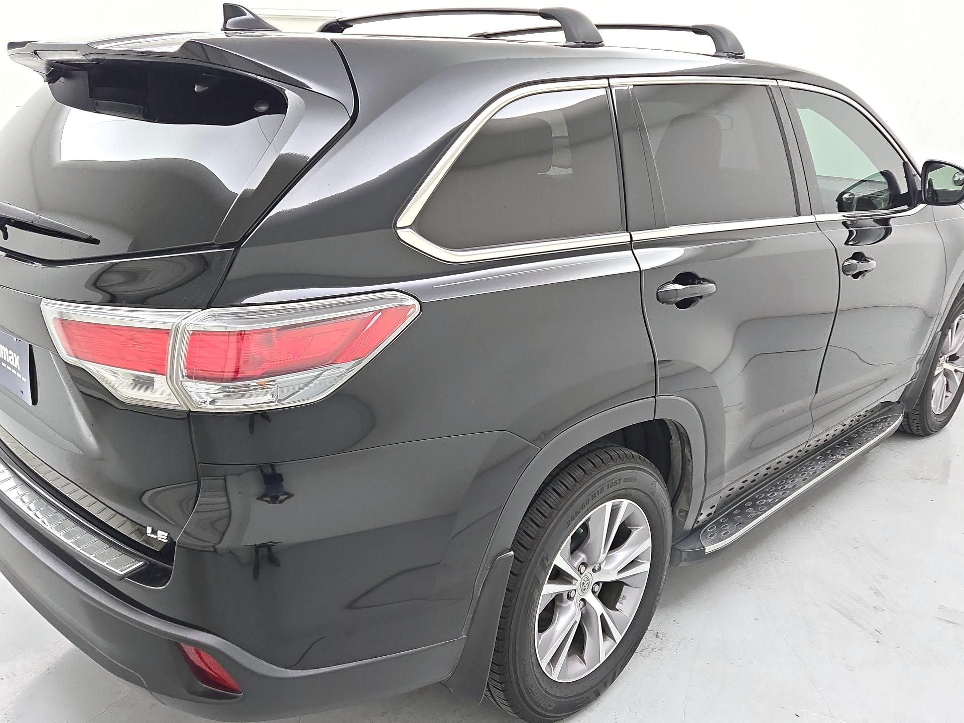 Thumbnail: 2015 Toyota Highlander - 5