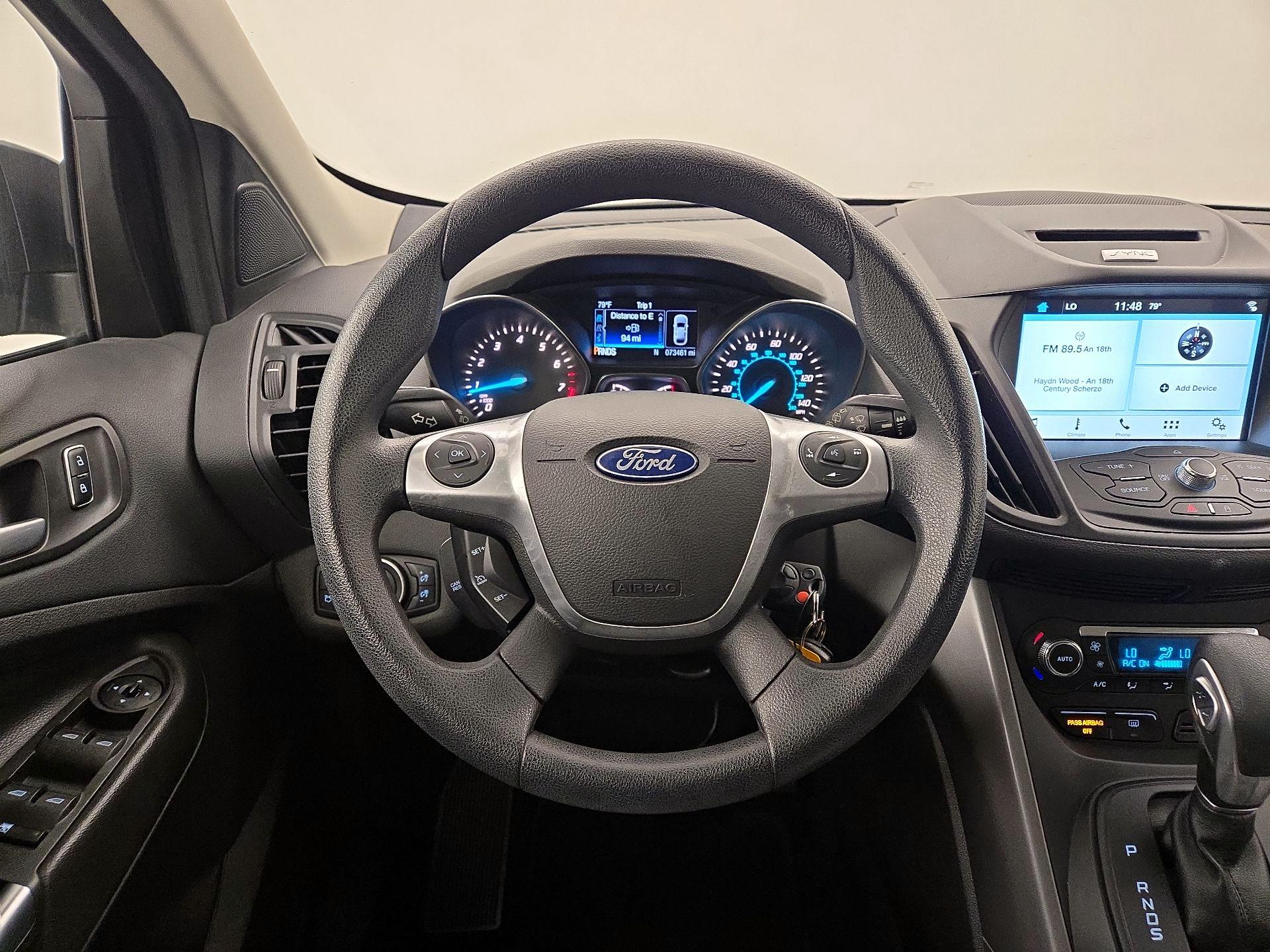 Thumbnail: 2016 Ford Escape - 10