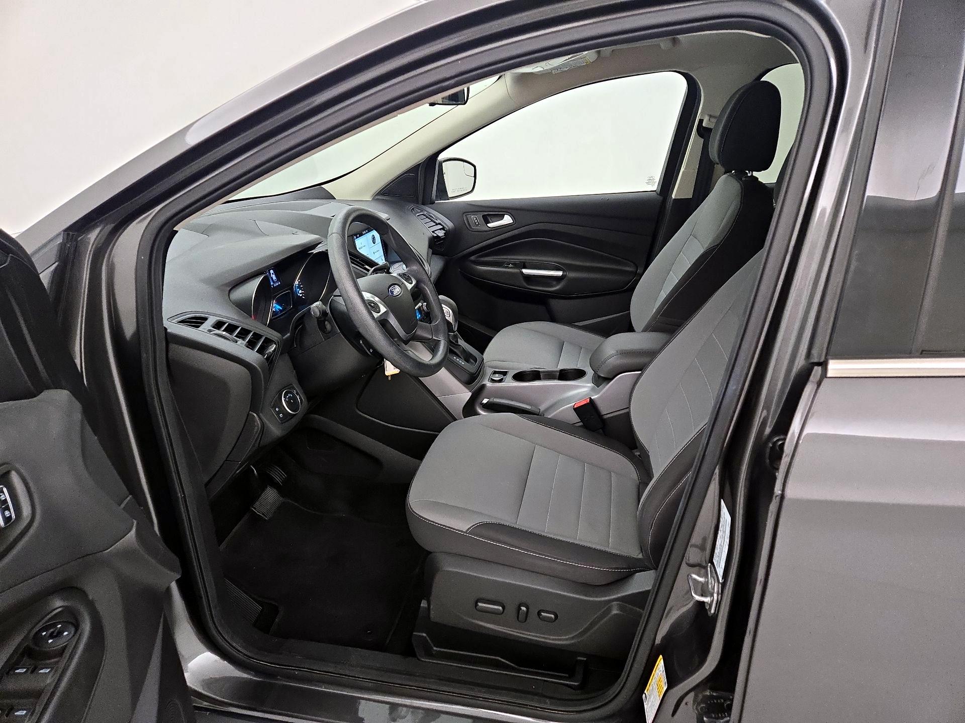 Thumbnail: 2016 Ford Escape - 11