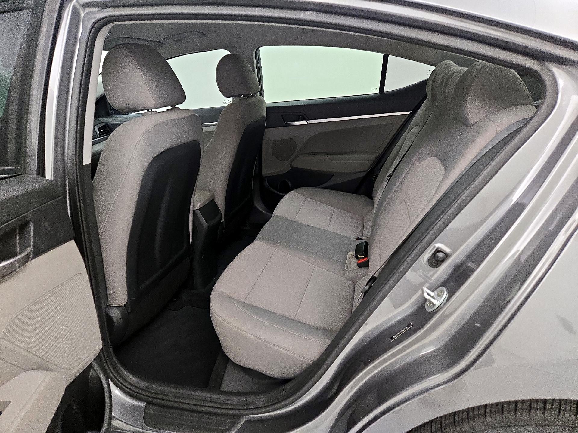 Thumbnail: 2019 Hyundai Elantra - 19