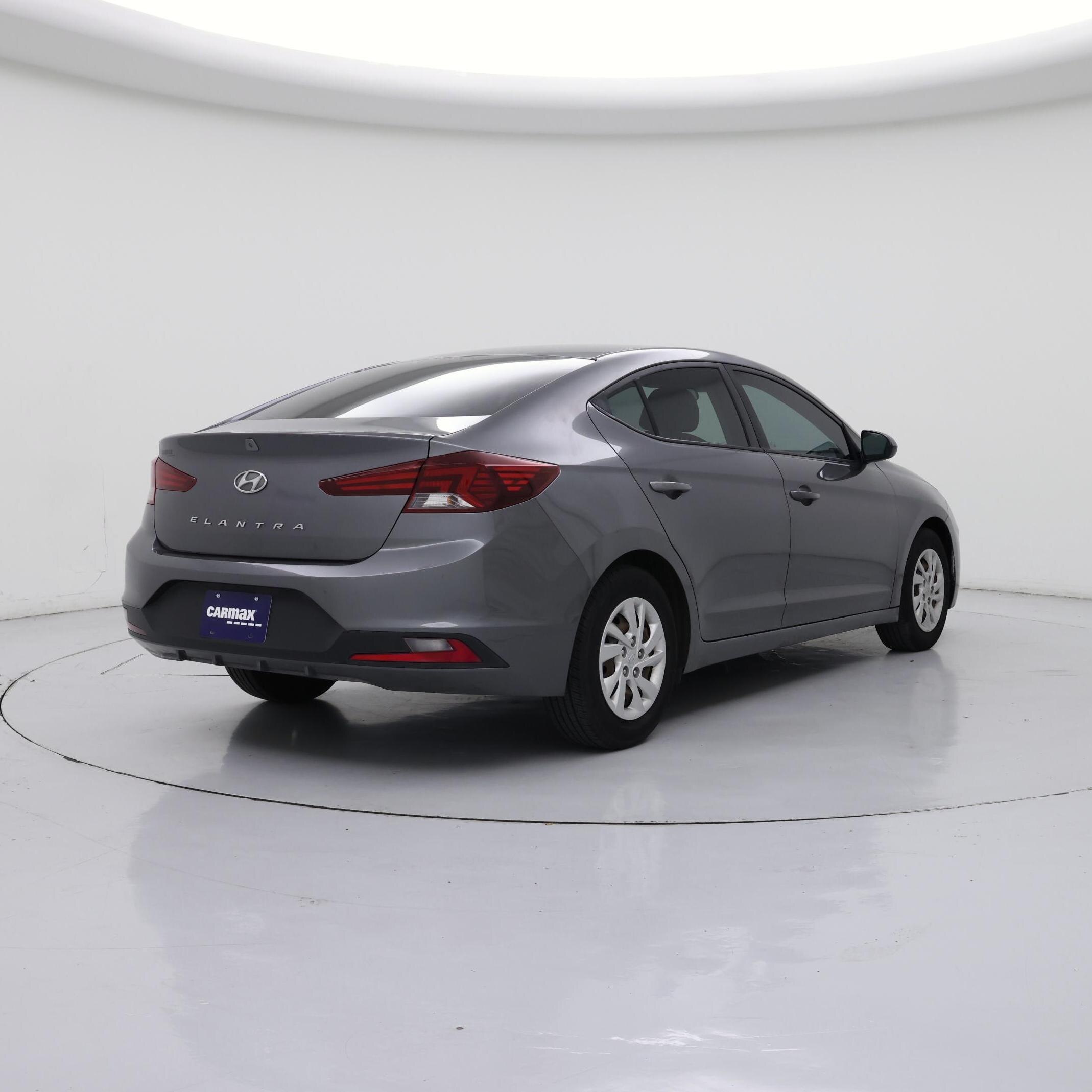 Thumbnail: 2019 Hyundai Elantra - 8