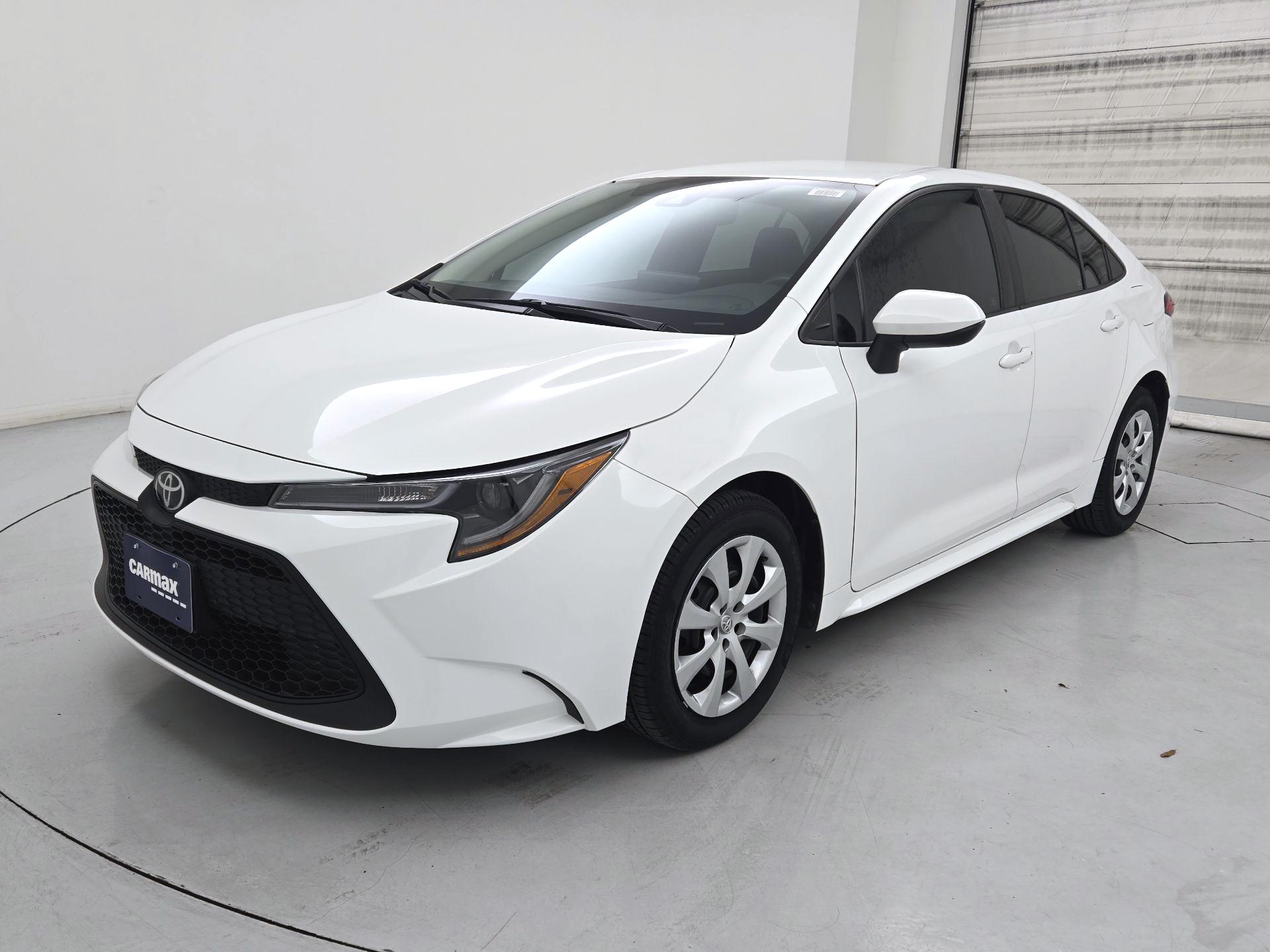 Thumbnail: 2022 Toyota Corolla - 3