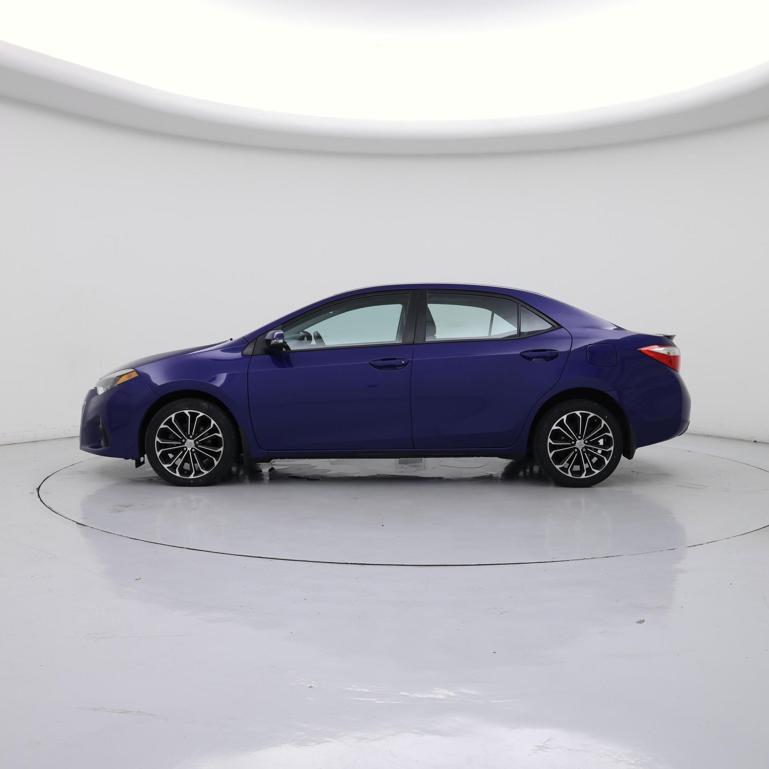 Thumbnail: 2015 Toyota Corolla - 3