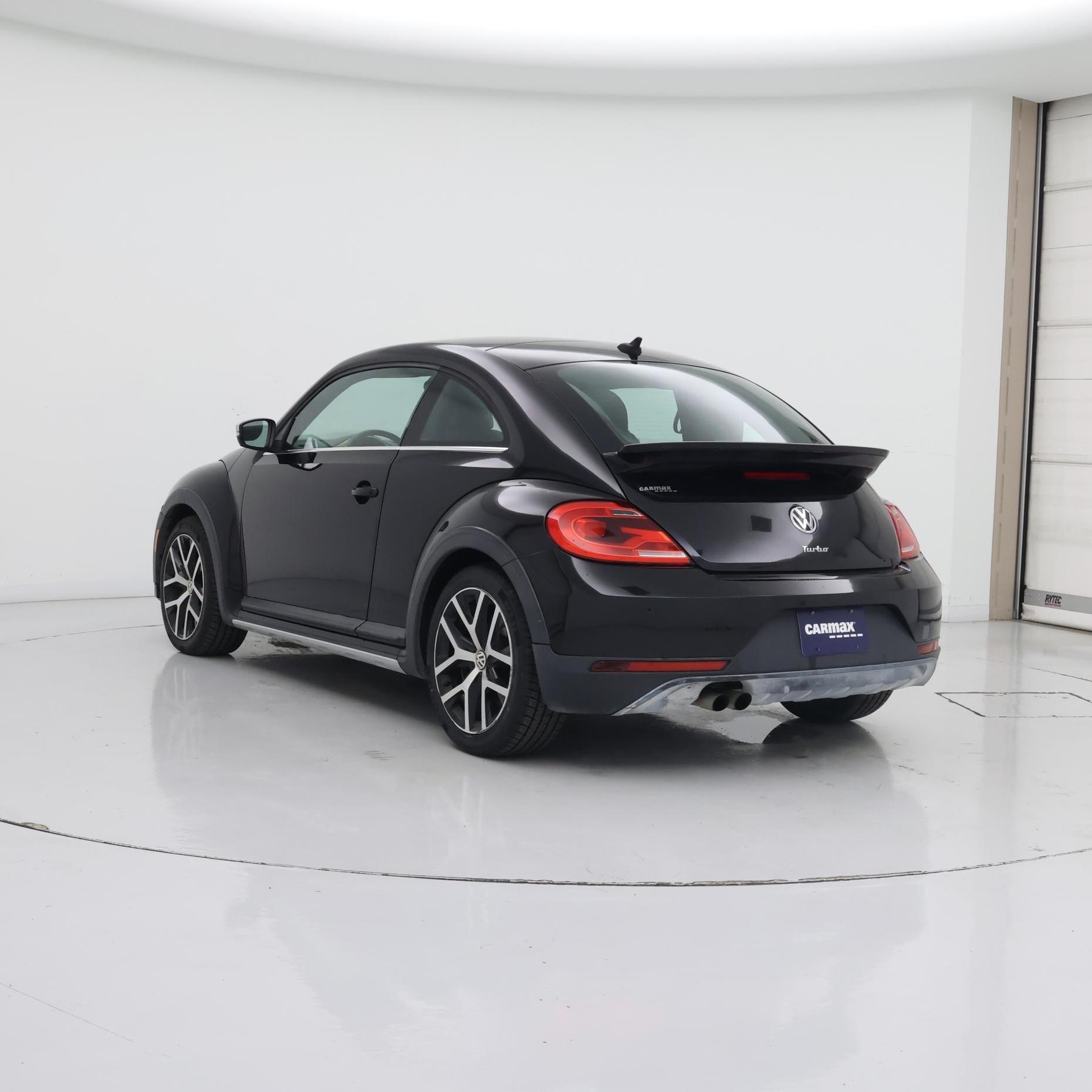 Thumbnail: 2016 Volkswagen Beetle - 2